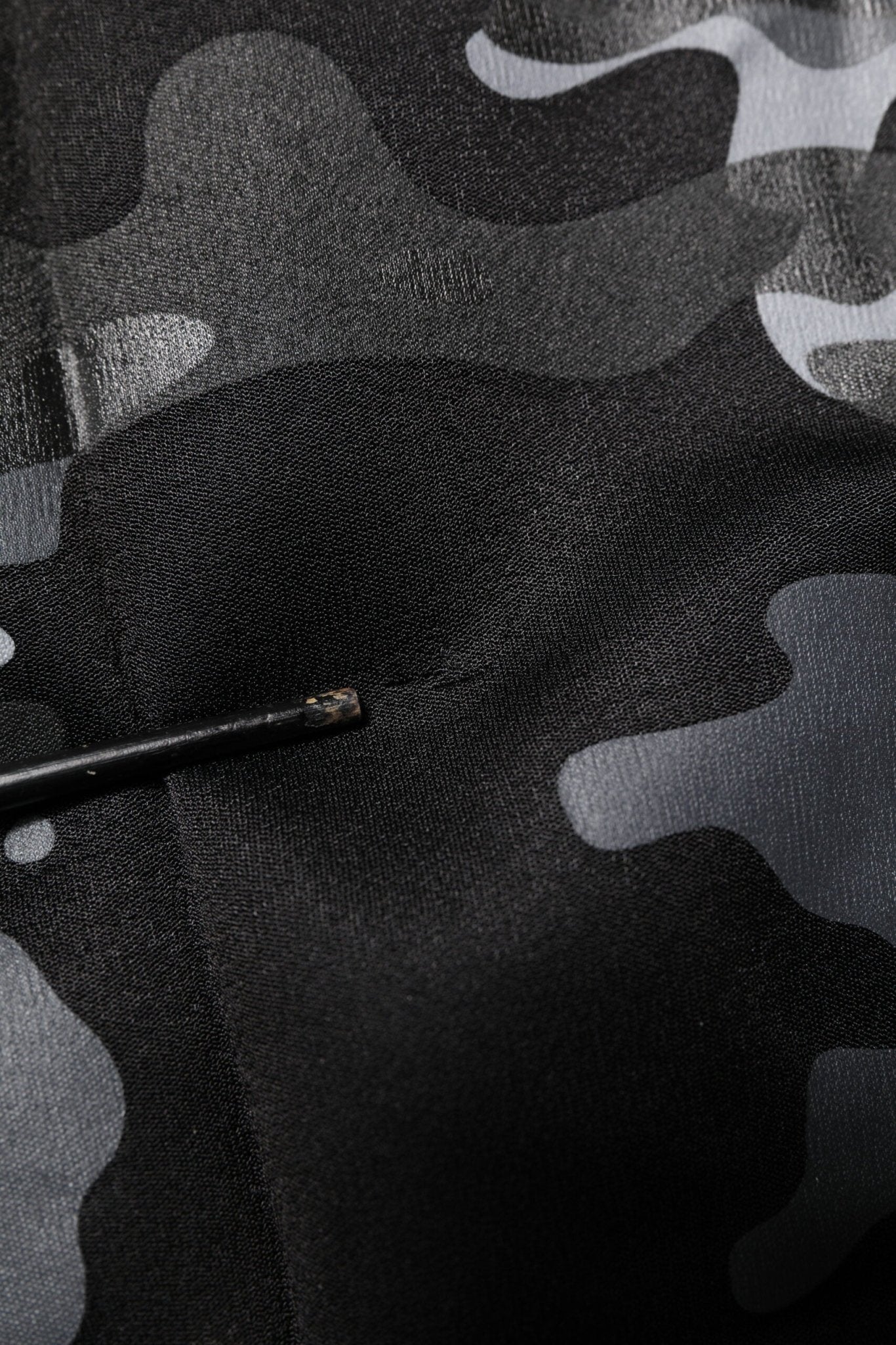 Dolce & Gabbana Black Camouflage Pullover Sweatshirt Sweater - RIMODA
