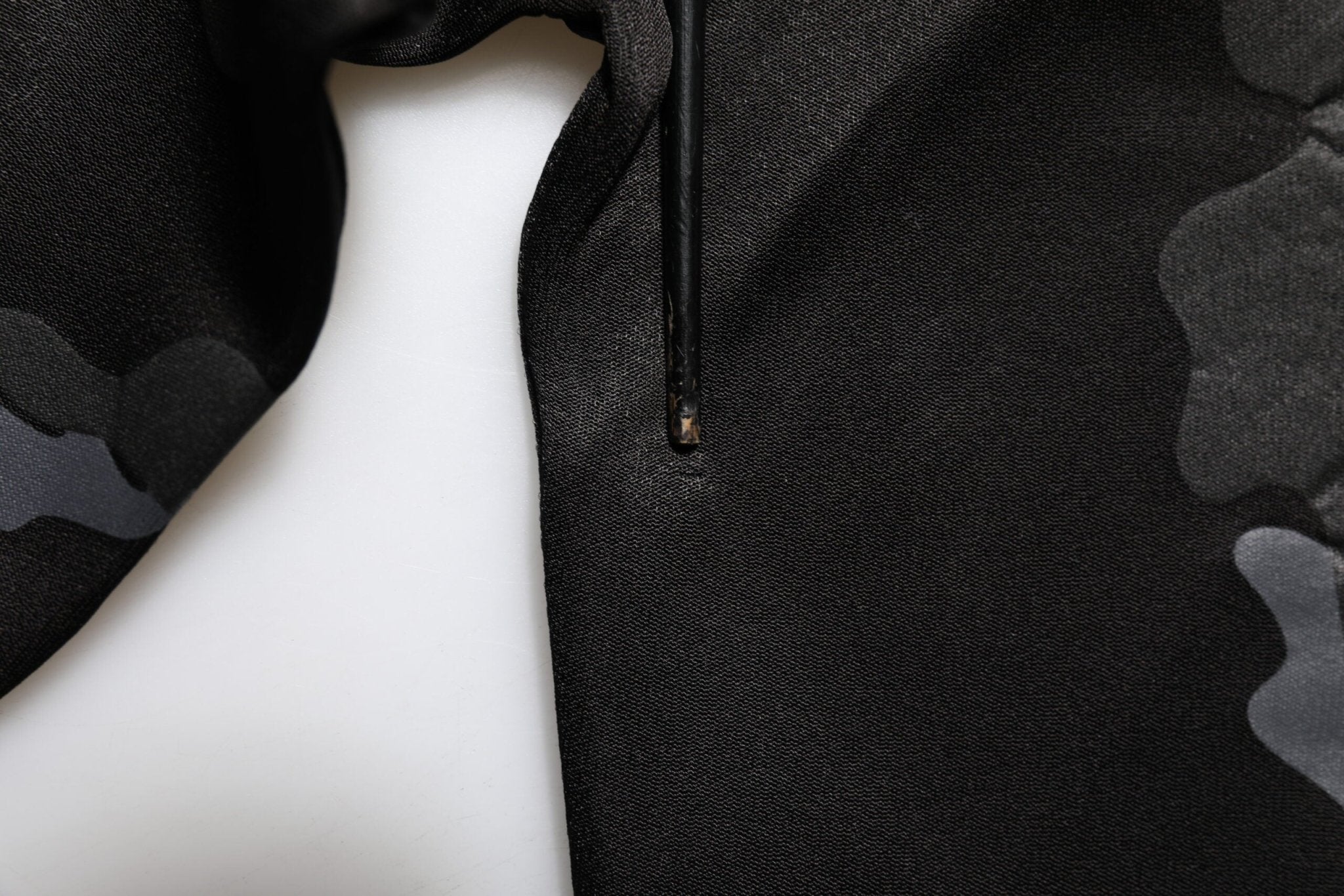 Dolce & Gabbana Black Camouflage Pullover Sweatshirt Sweater - RIMODA