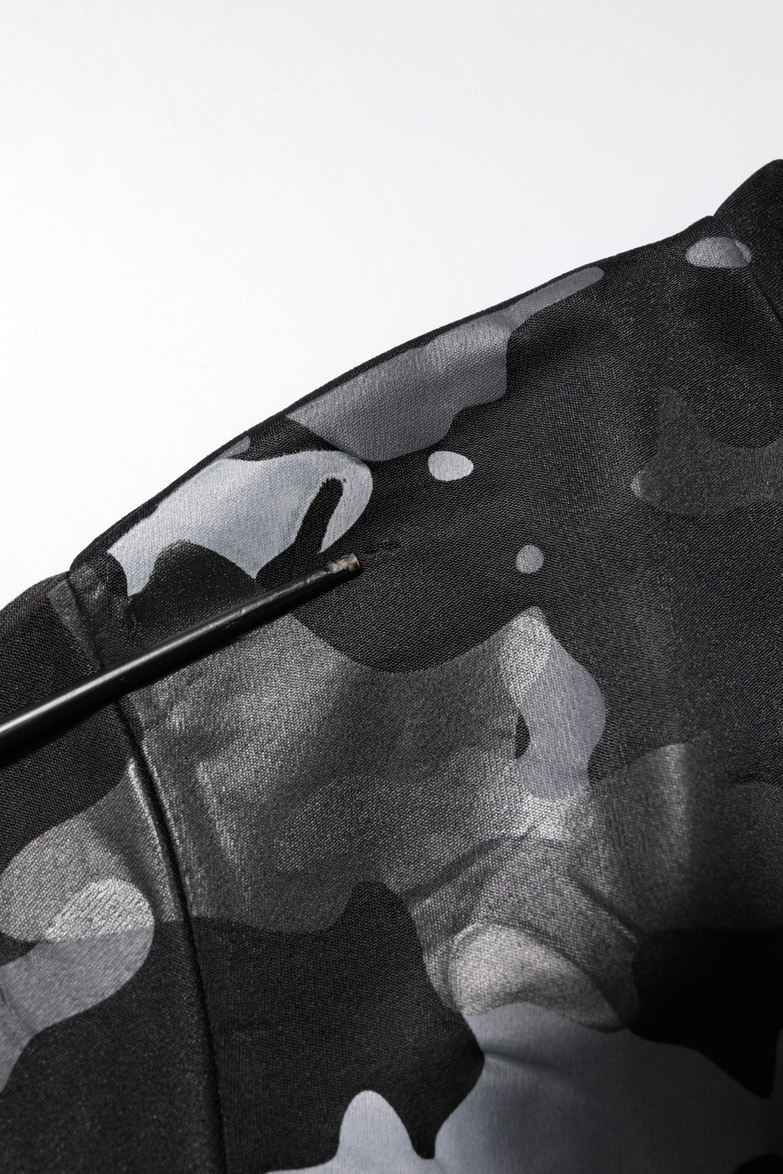 Dolce & Gabbana Black Camouflage Pullover Sweatshirt Sweater - RIMODA