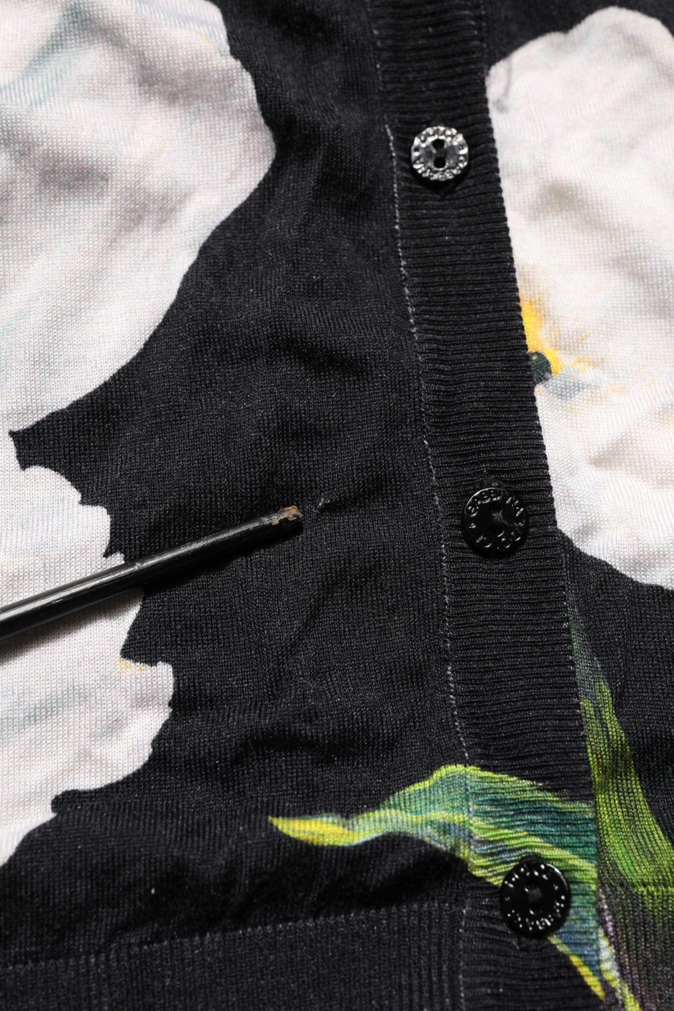 Dolce & Gabbana Black Floral Cashmere Silk Cardigan Sweater - RIMODA