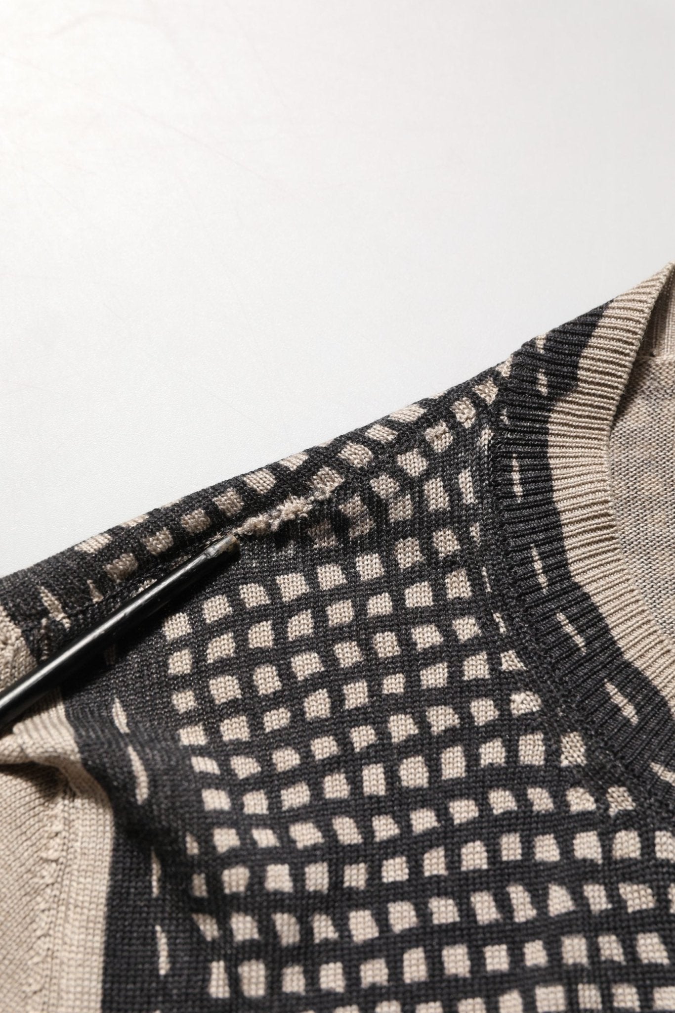 Dolce & Gabbana Black Floral Lace ButtonDownCardigan Sweater - RIMODA