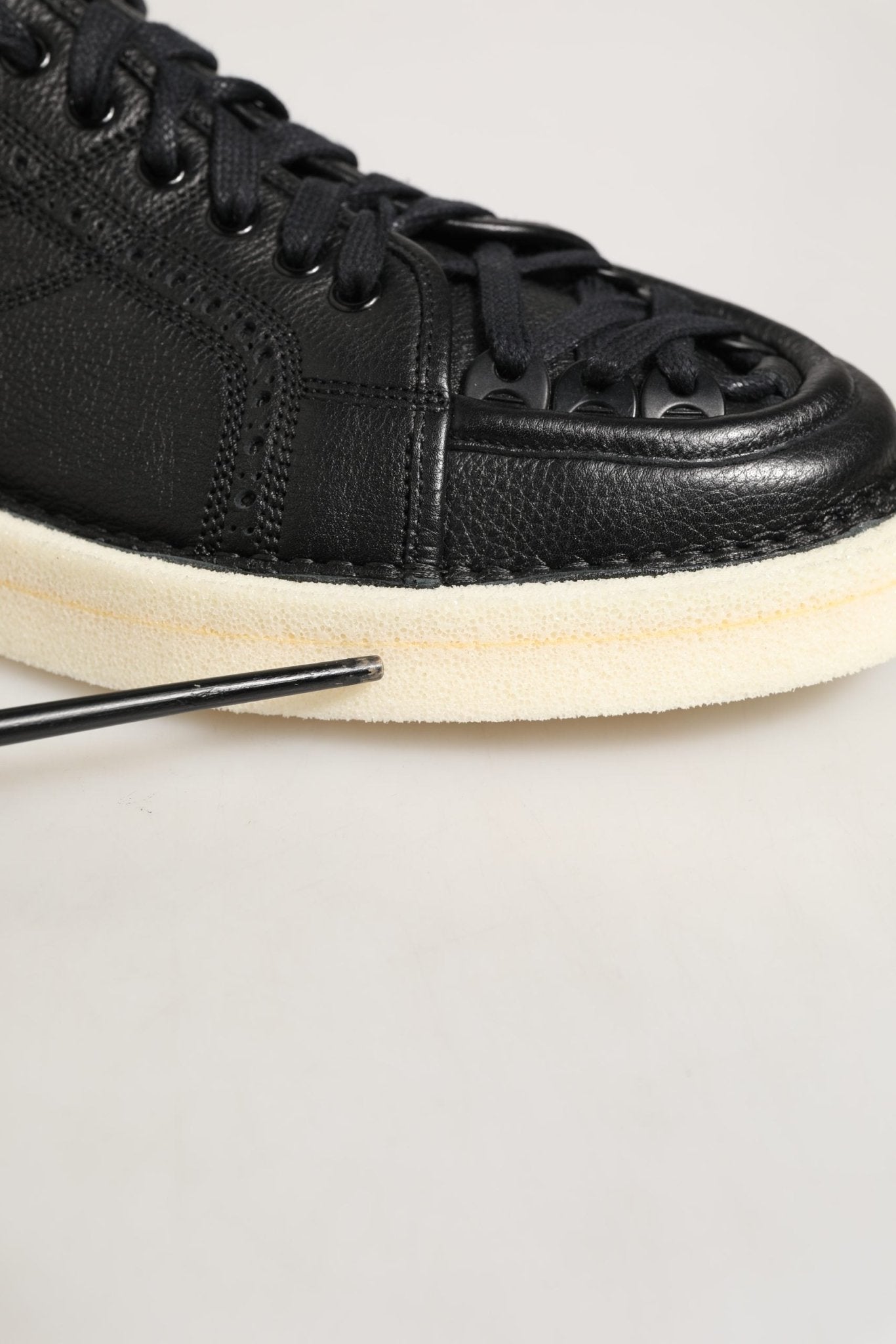Dolce & Gabbana Black Leather Lace Up Low Top Sneakers Shoes - RIMODA