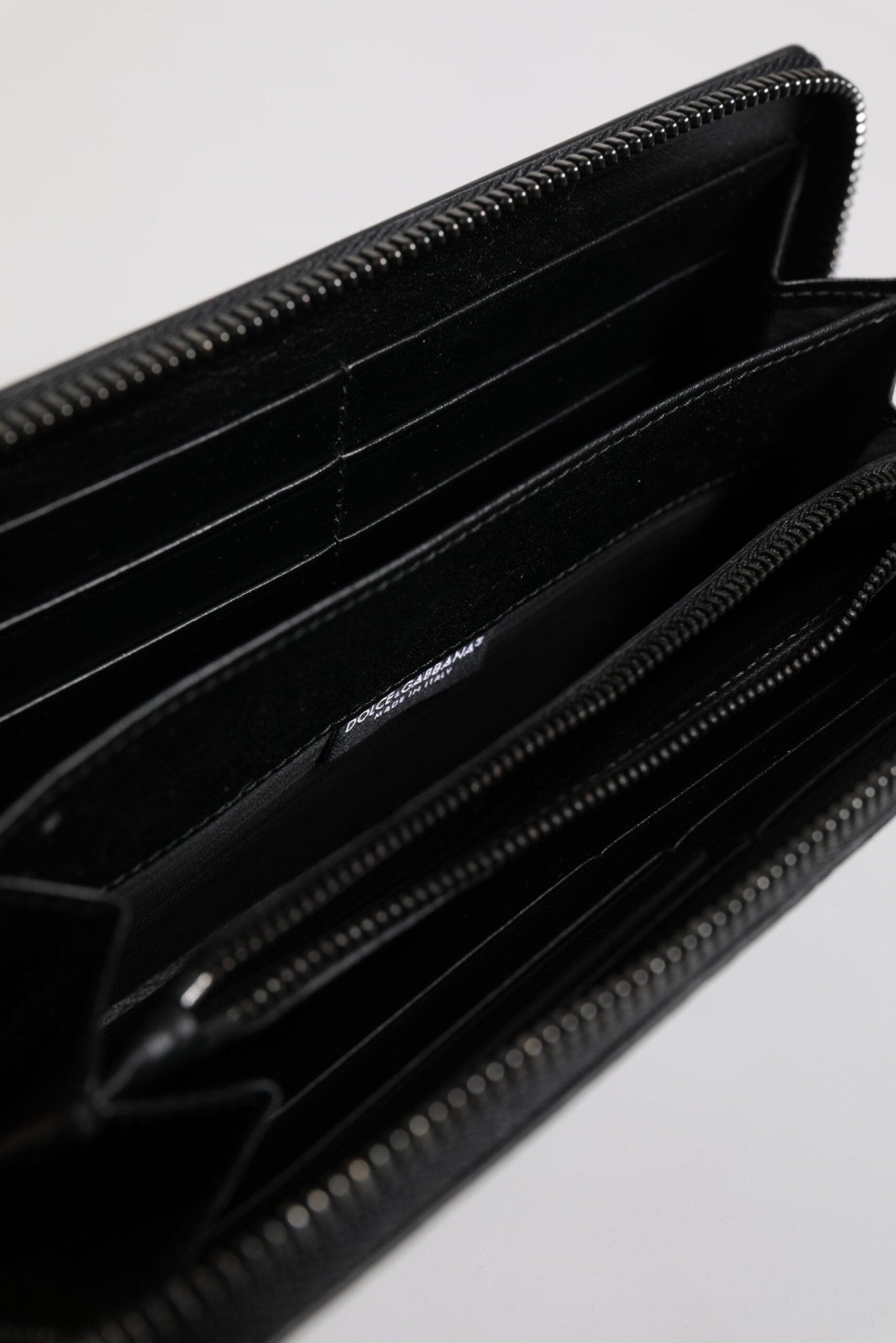 Dolce & Gabbana Black Leather Logo Plaque Zip Around Continental Wallet - RIMODA