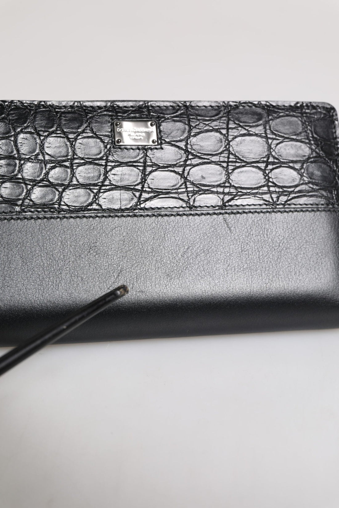 Dolce & Gabbana Black Leather Logo Plaque Zip Around Continental Wallet - RIMODA