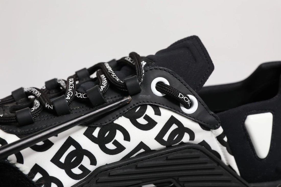 Dolce & Gabbana Black Logo Lace Up Low Top NS1 Sneakers - RIMODA