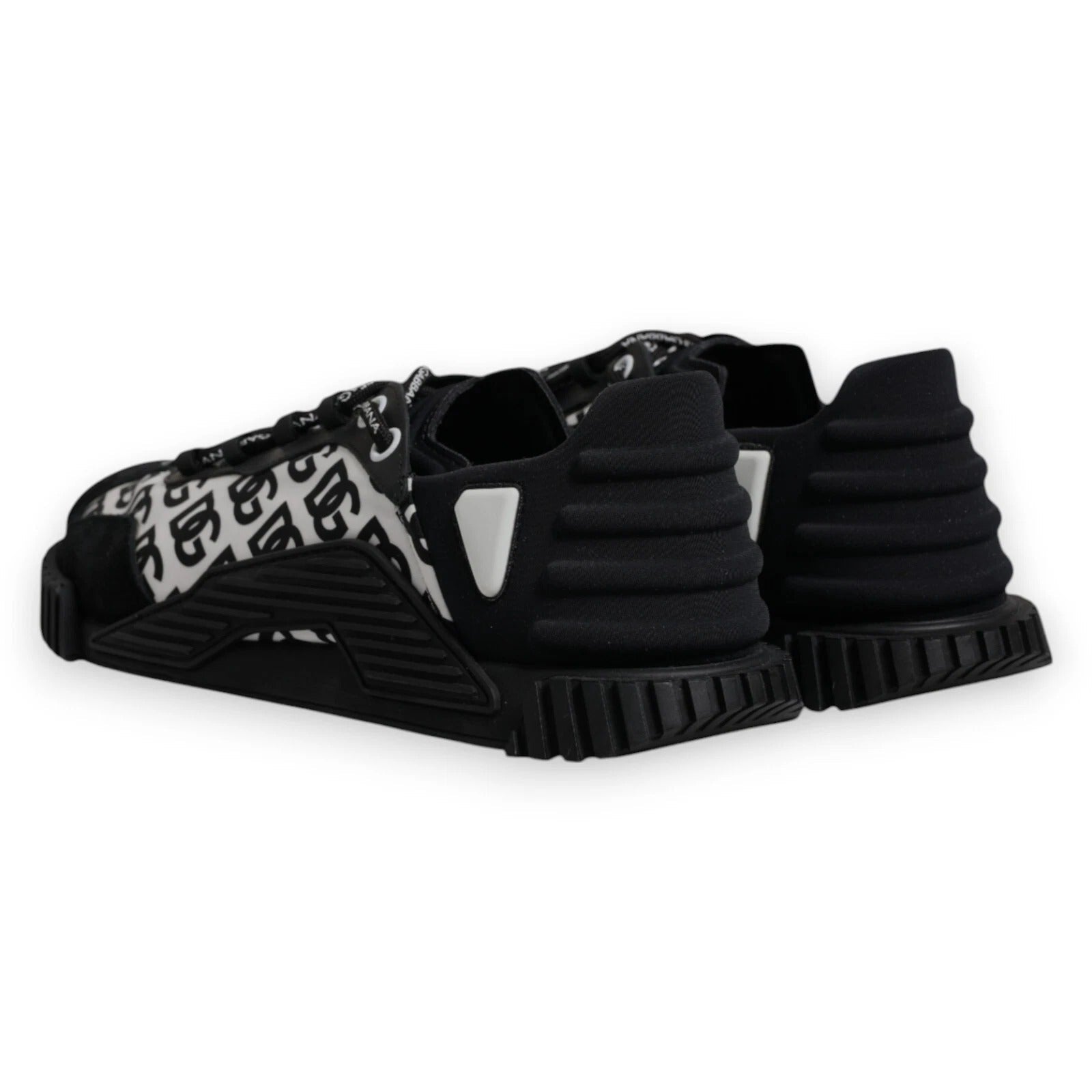 Dolce & Gabbana Black Logo Lace Up Low Top NS1 Sneakers - RIMODA