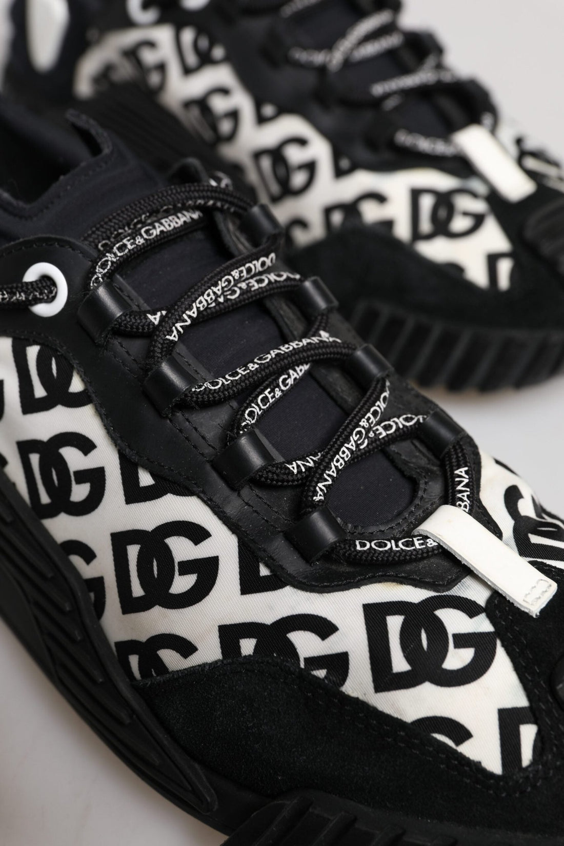 Dolce & Gabbana Black Logo Lace Up Low Top NS1 Sneakers Shoes - RIMODA