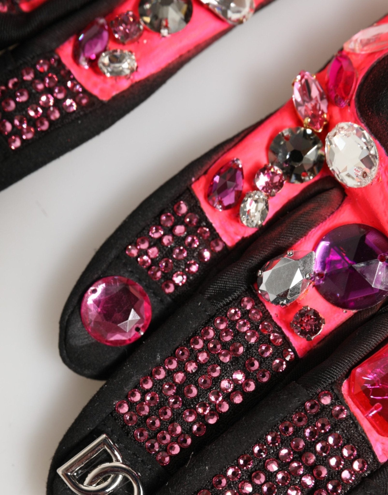 Dolce & Gabbana Black Pink Crystal Wrist Length Mitten Gloves - RIMODA