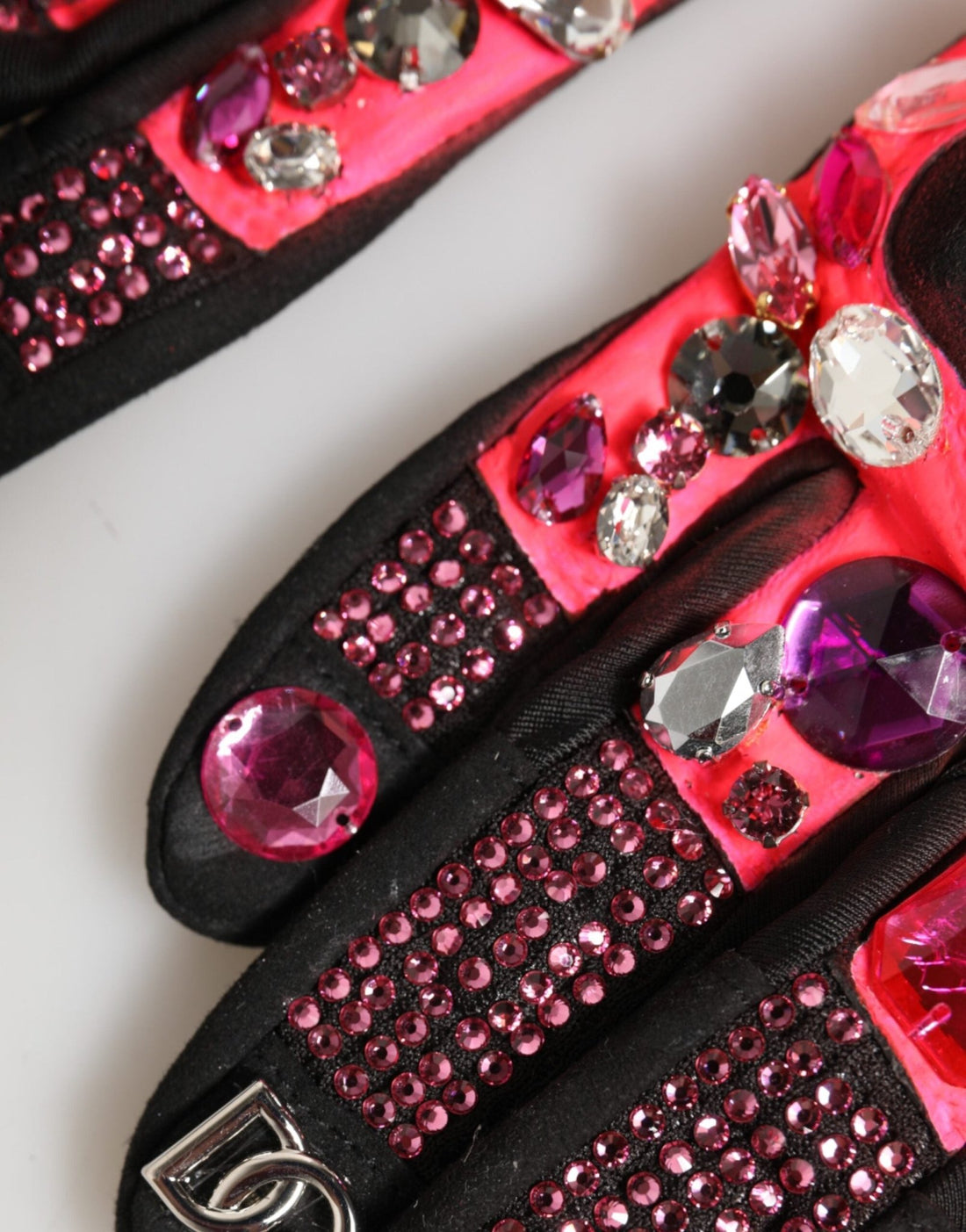 Dolce & Gabbana Black Pink Crystal Wrist Length Mitten Gloves - RIMODA