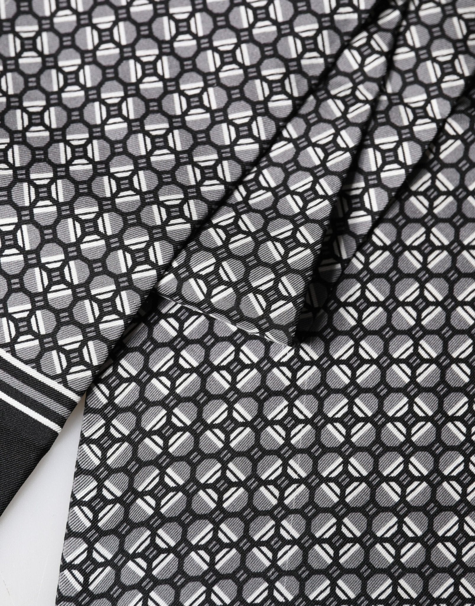 Dolce & Gabbana Black Silk Geometric Fringed Foulard 140cm x 15cm Scarf - RIMODA