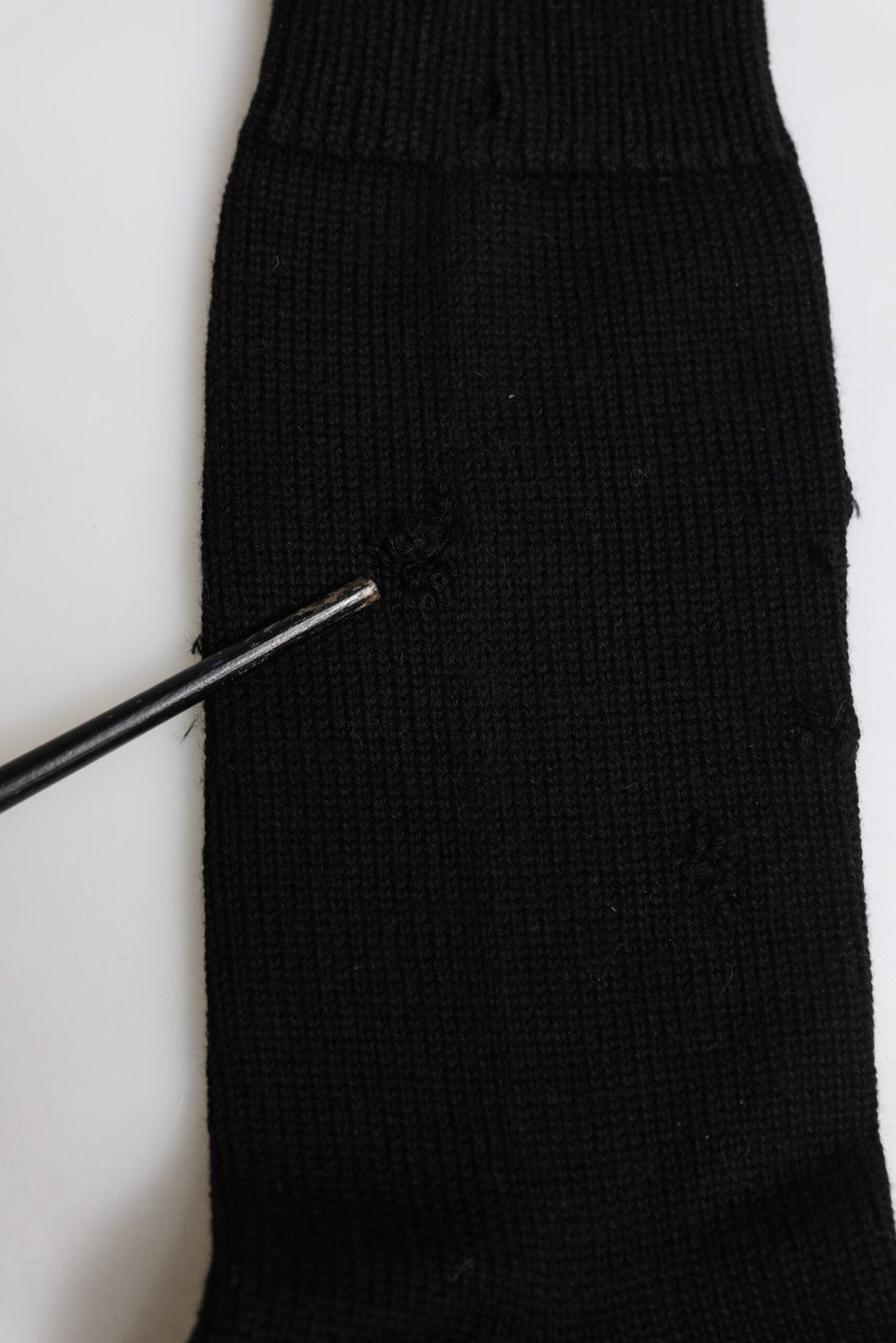 Dolce & Gabbana Black Solid Stretch Mid Calf Men Socks - RIMODA