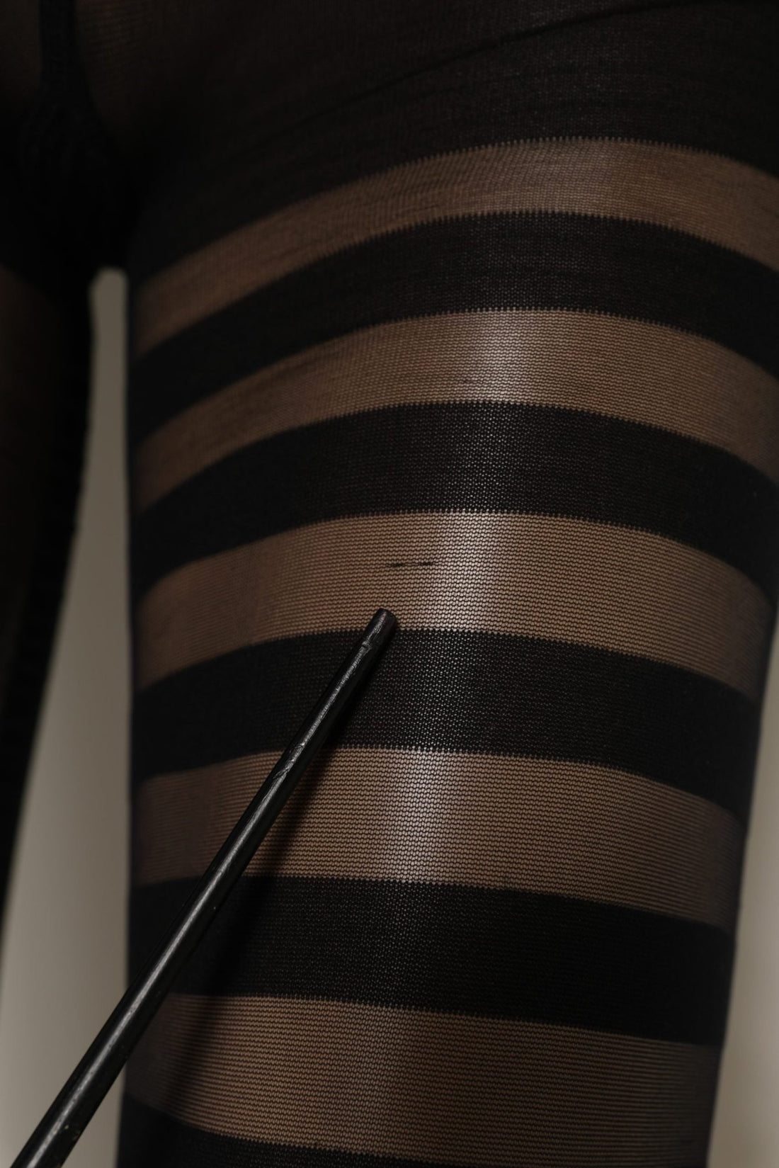 Dolce & Gabbana Black Stripes Tights Stockings Pantyhose Socks - RIMODA