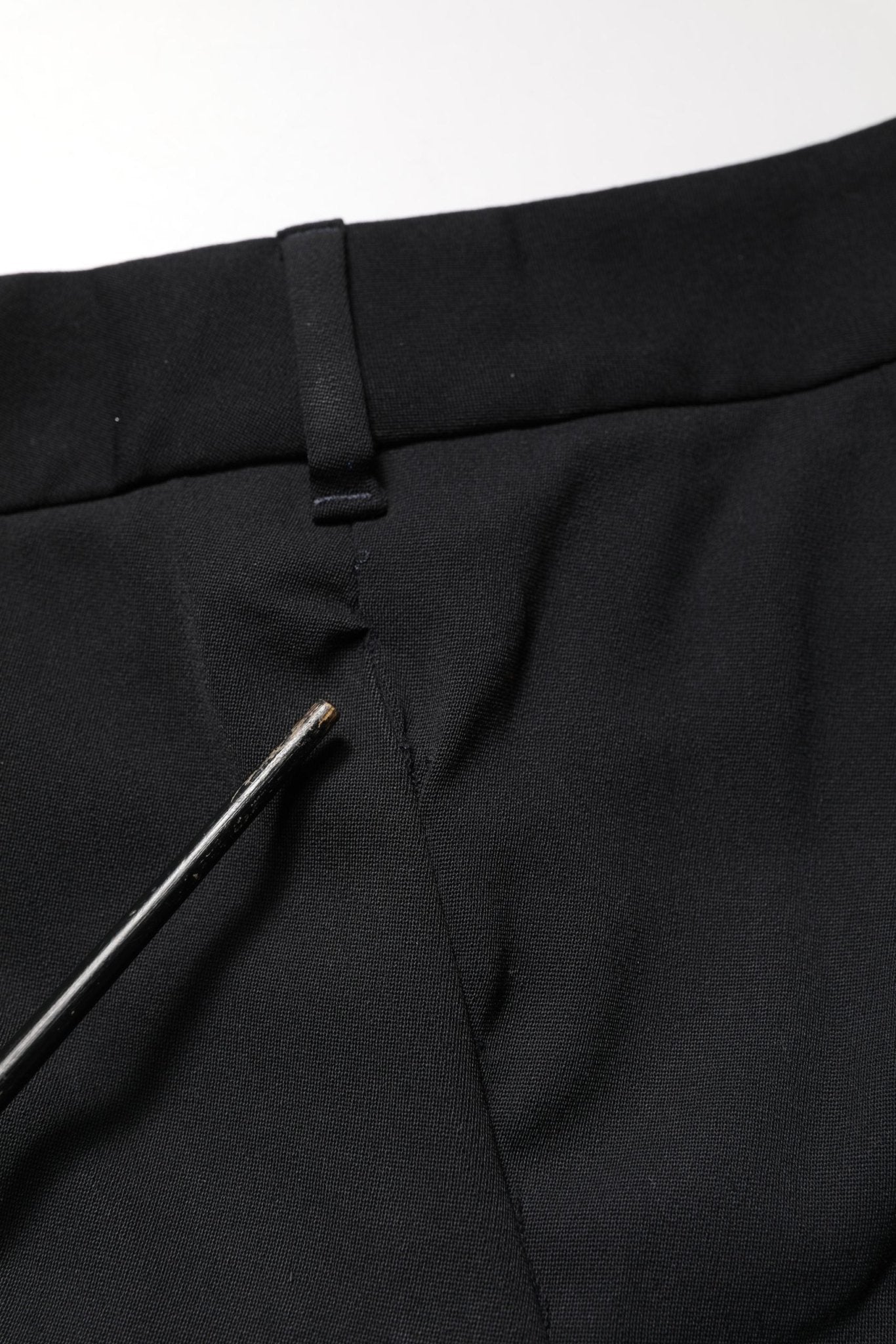 Dolce & Gabbana Black Wool High Waist Cropped Tapered Pants - RIMODA