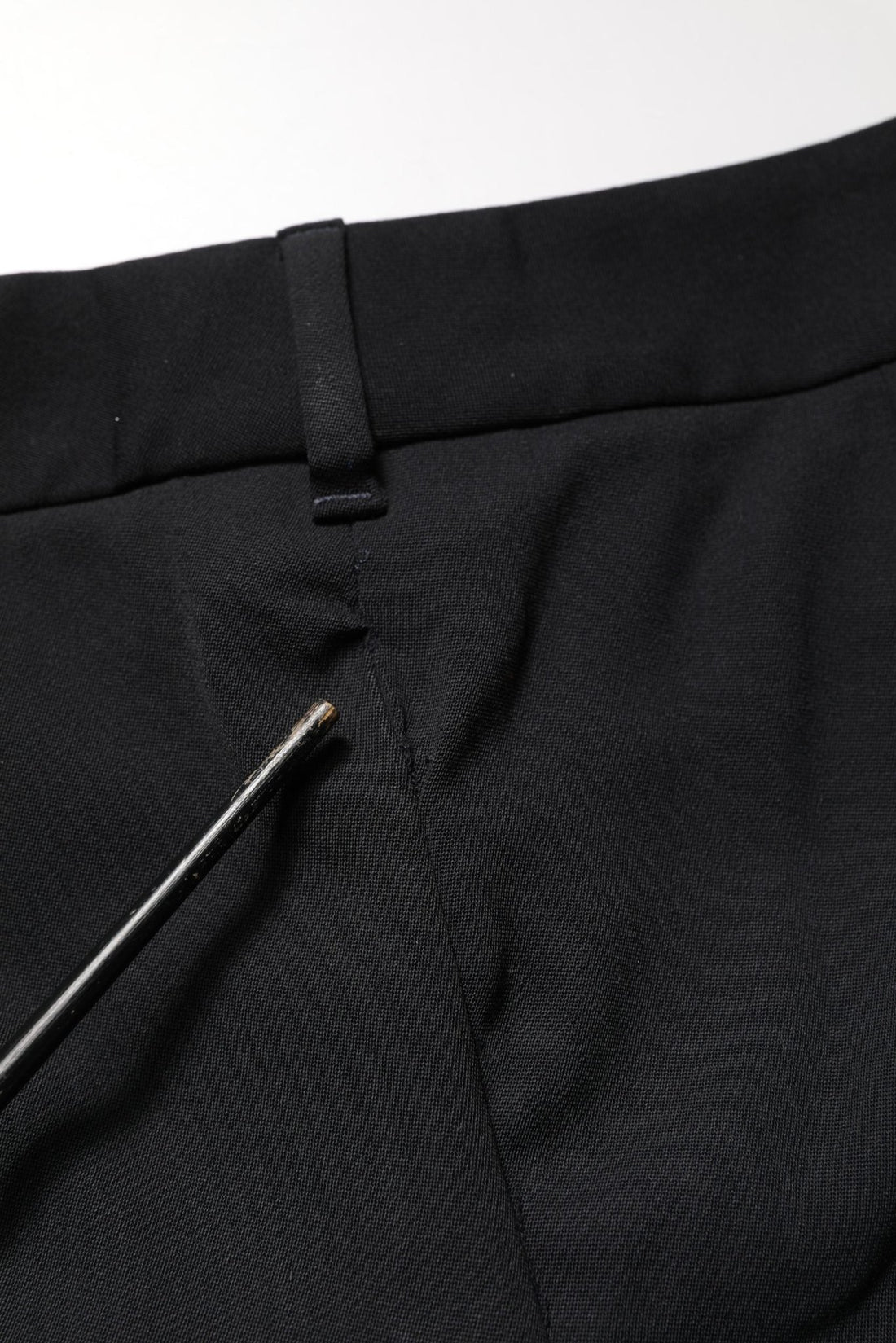 Dolce & Gabbana Black Wool High Waist Cropped Tapered Pants - RIMODA