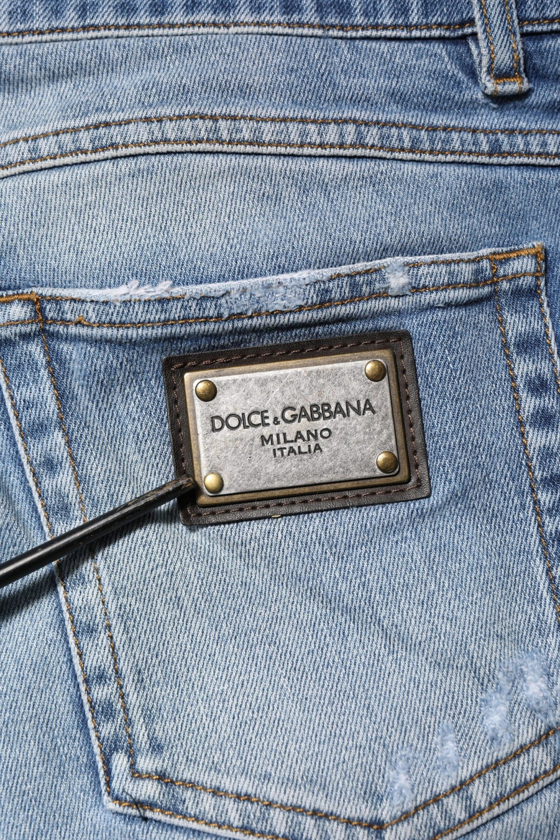 Dolce & Gabbana Blue Washed Tattered Logo Plaque Denim Jeans - RIMODA