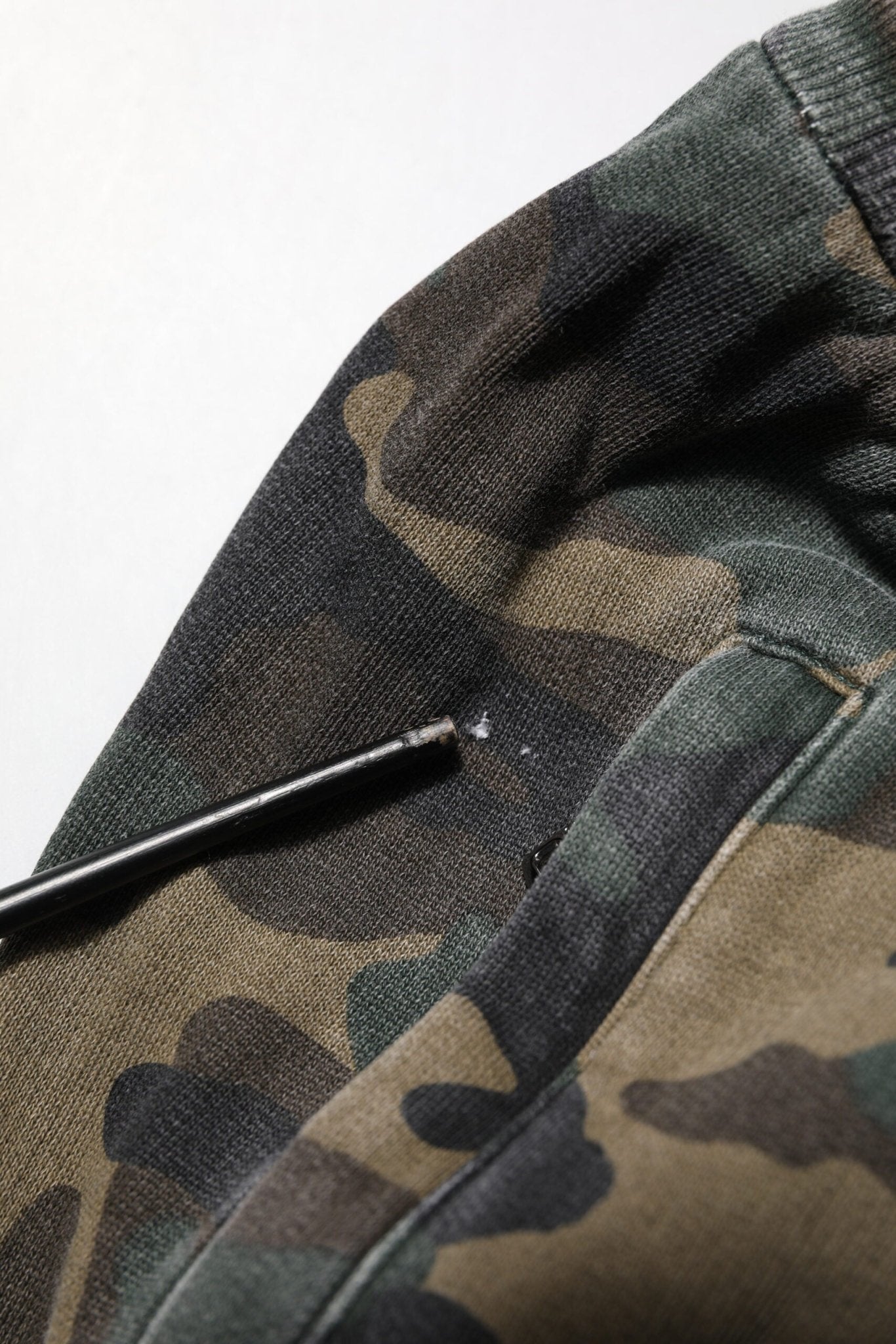Dolce & Gabbana Brown Camouflage Cotton Men Jogger Pants - RIMODA