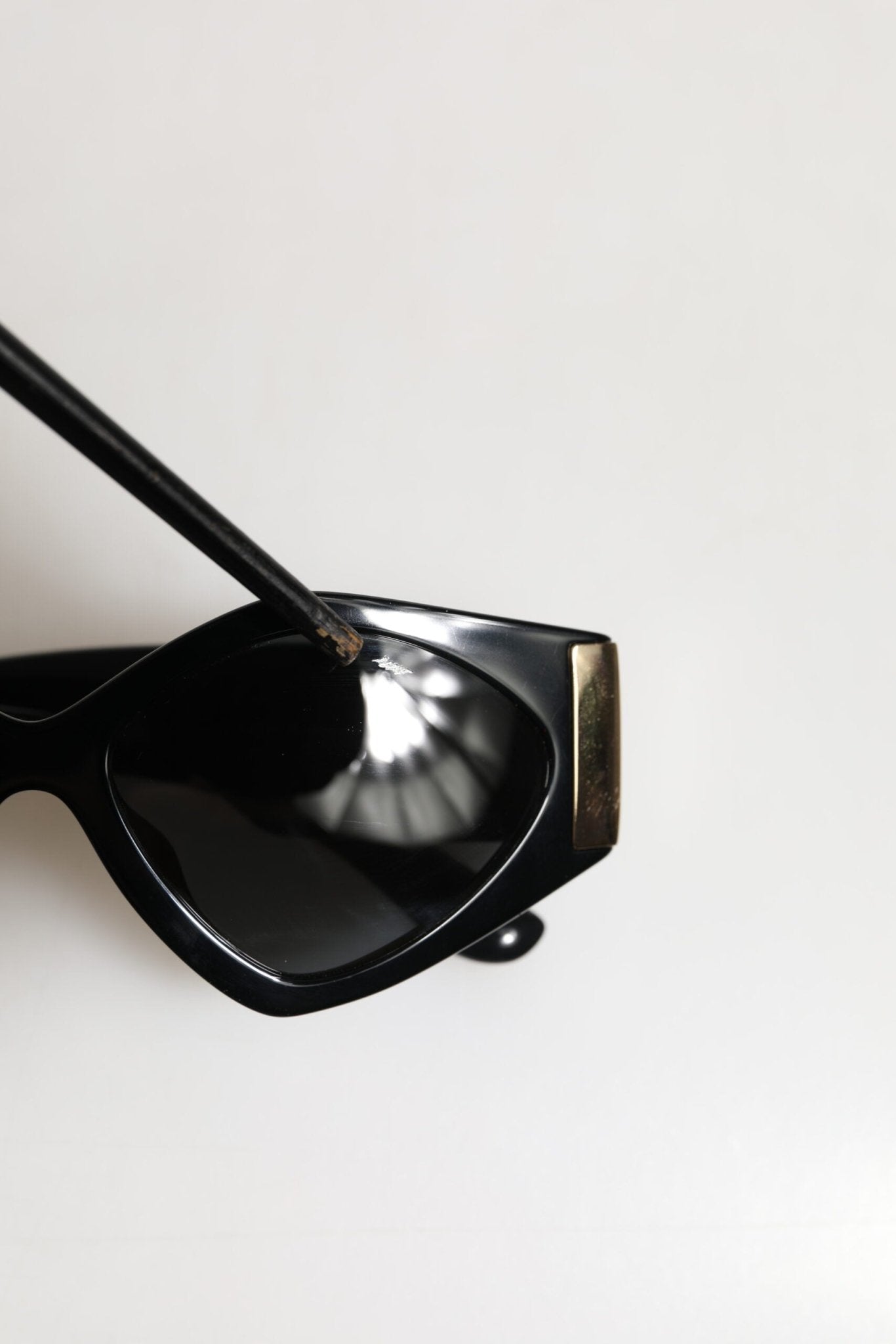 Dolce & Gabbana DG4396 Gray Gradient Black Irregular Frame Sunglasses - RIMODA