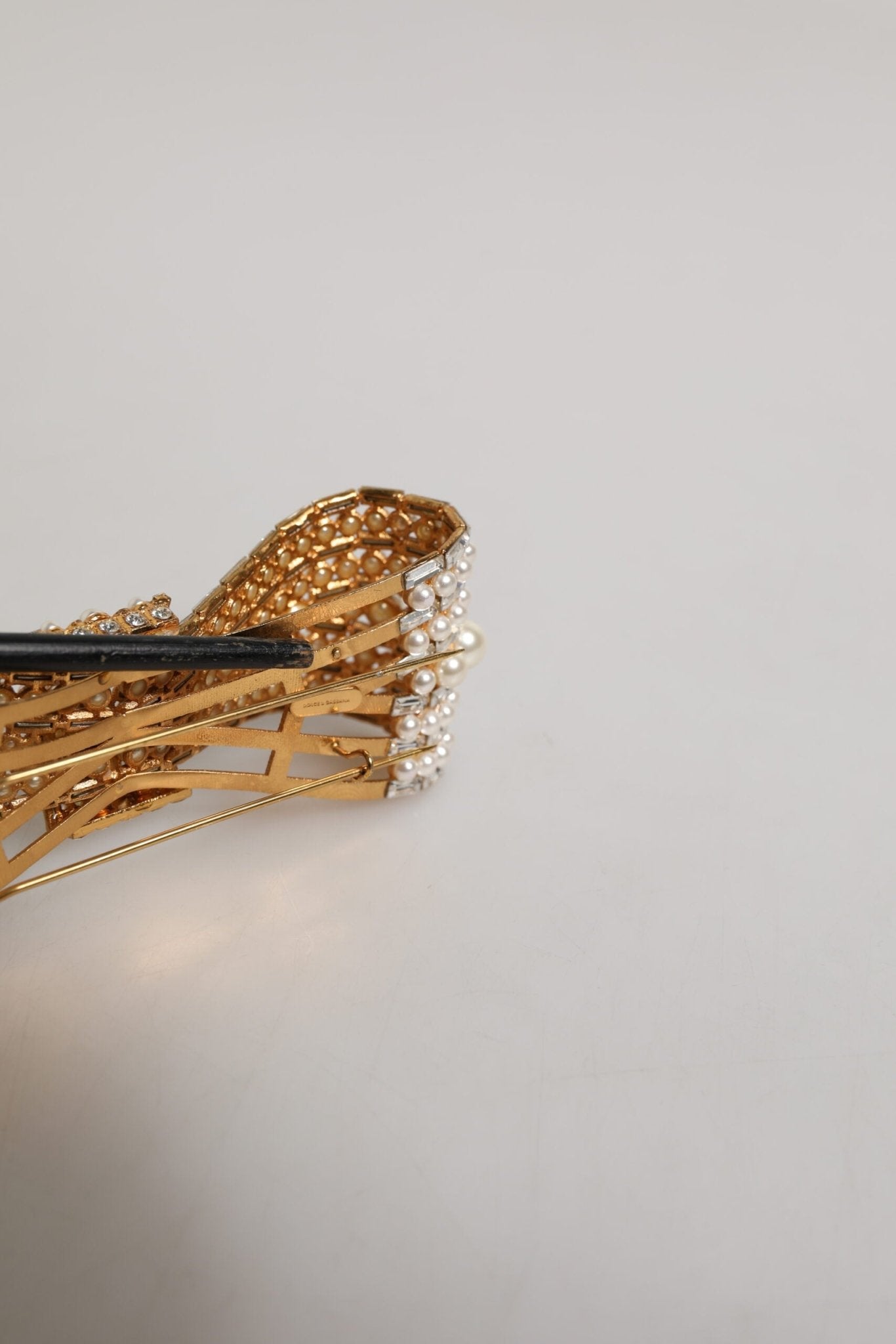 Dolce & Gabbana Gold Brass Glas Crystal Faux Pearl Embellished Brooch - RIMODA