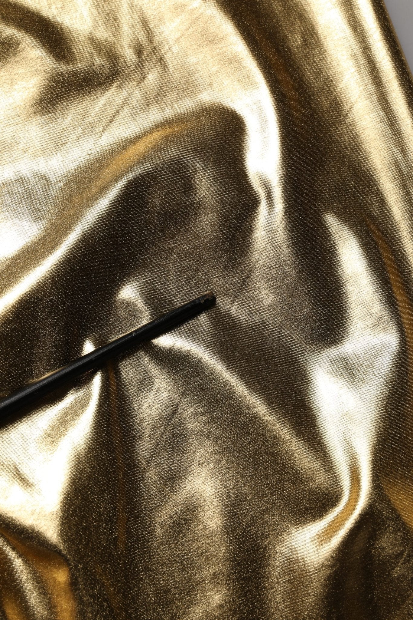 Dolce & Gabbana Gold Metallic Polyester Skinny Trousers Pants - RIMODA