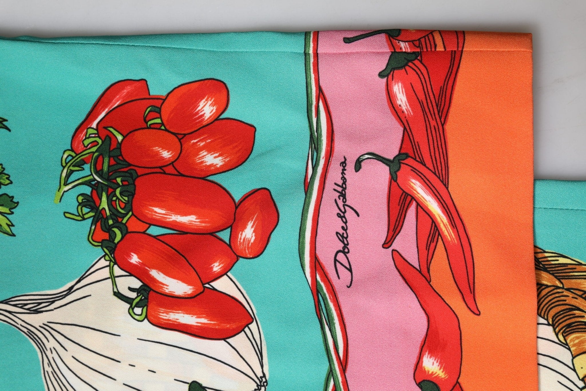 Dolce & Gabbana Green Silk Printed Straight Pants - RIMODA