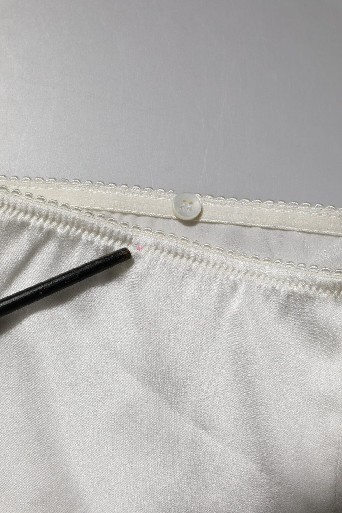 Dolce & Gabbana Ivory Silk Tapered High Waist Pants - RIMODA