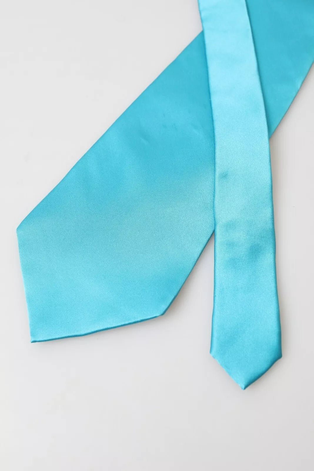 Dolce & Gabbana Light Blue 100% Silk Wide Mens Necktie - RIMODA
