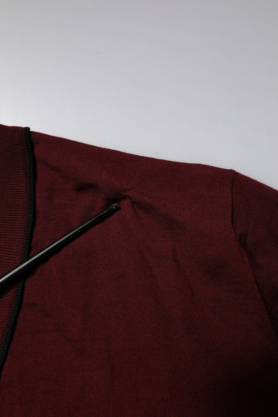Dolce & Gabbana Maroon Cashmere V-neck Men Pullover Sweater - RIMODA