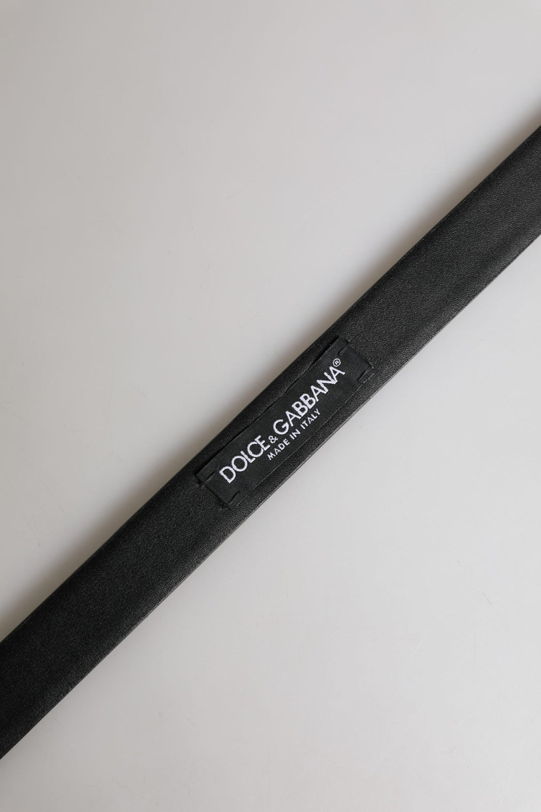 Dolce & Gabbana Men Black Classic Leather Metal Buckle Belt - RIMODA