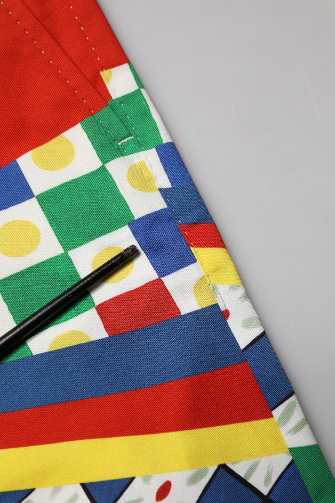 Dolce & Gabbana Multicolor Carretto Print Men Bermuda Shorts - RIMODA