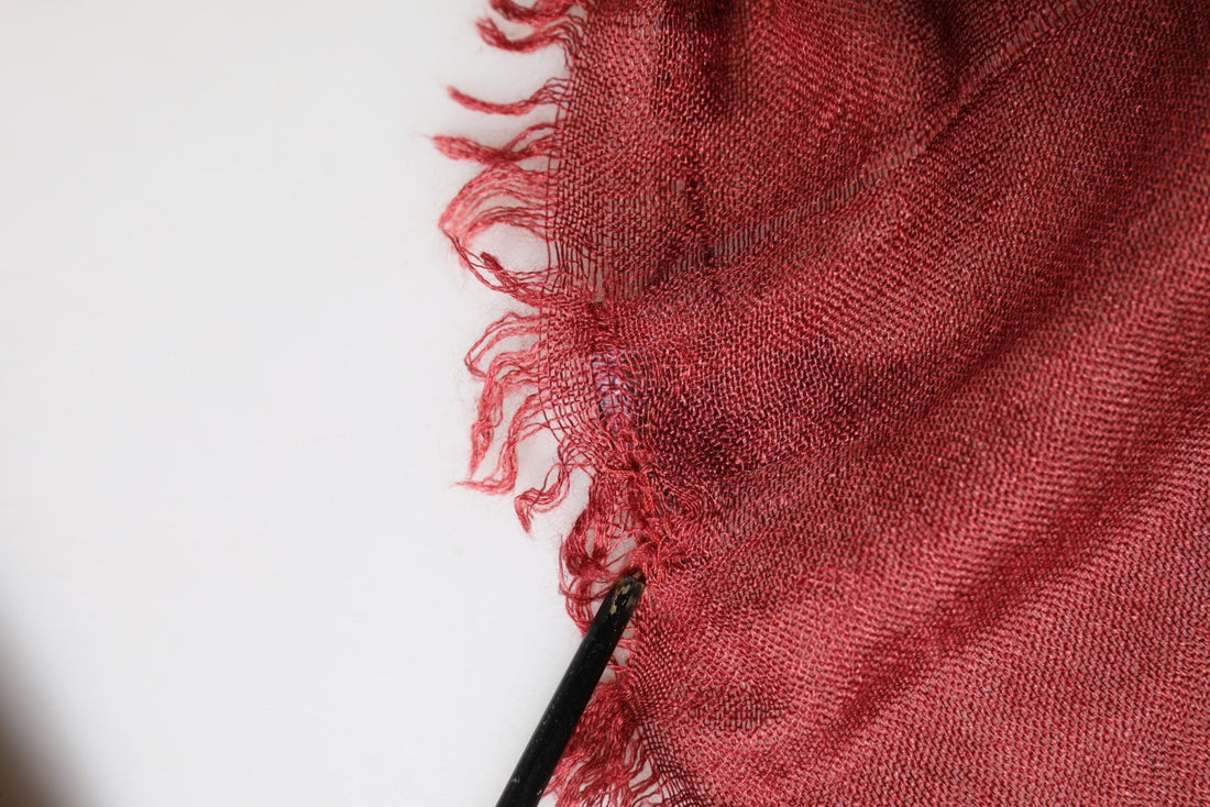 Dolce & Gabbana Red Cashmere Silk Fringe Wrap Foulard 200cm X 70cm Scarf - RIMODA