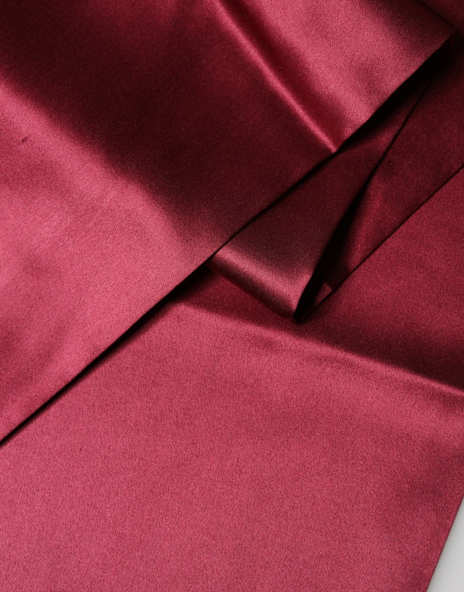 Dolce & Gabbana Red Satin Silk Fringes Neck Foulard Scarf - RIMODA