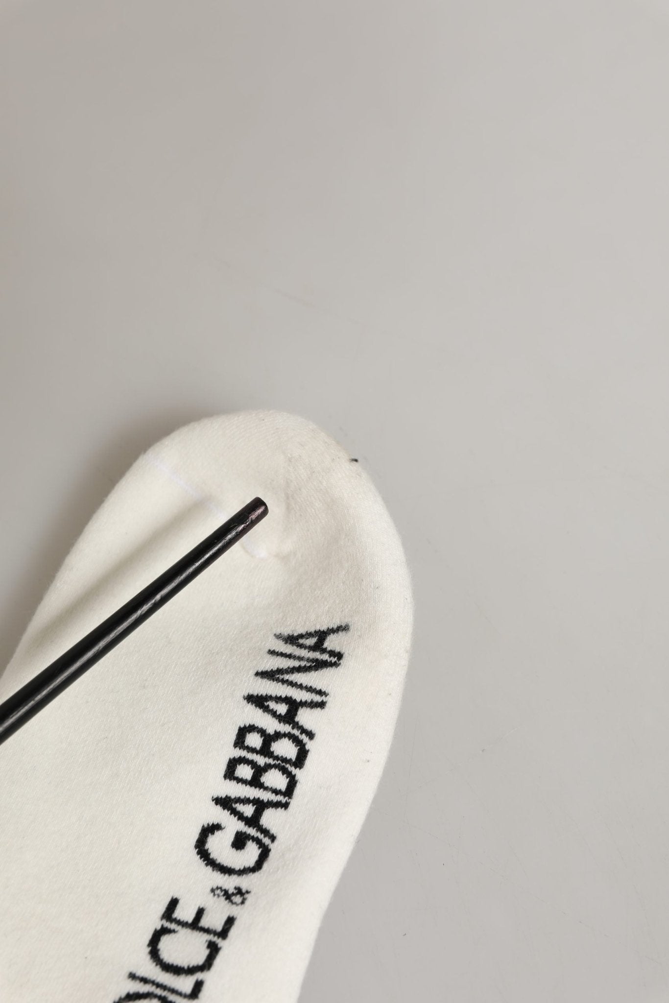Dolce & Gabbana White Black Cotton Ankle Length DG Logo Socks - RIMODA