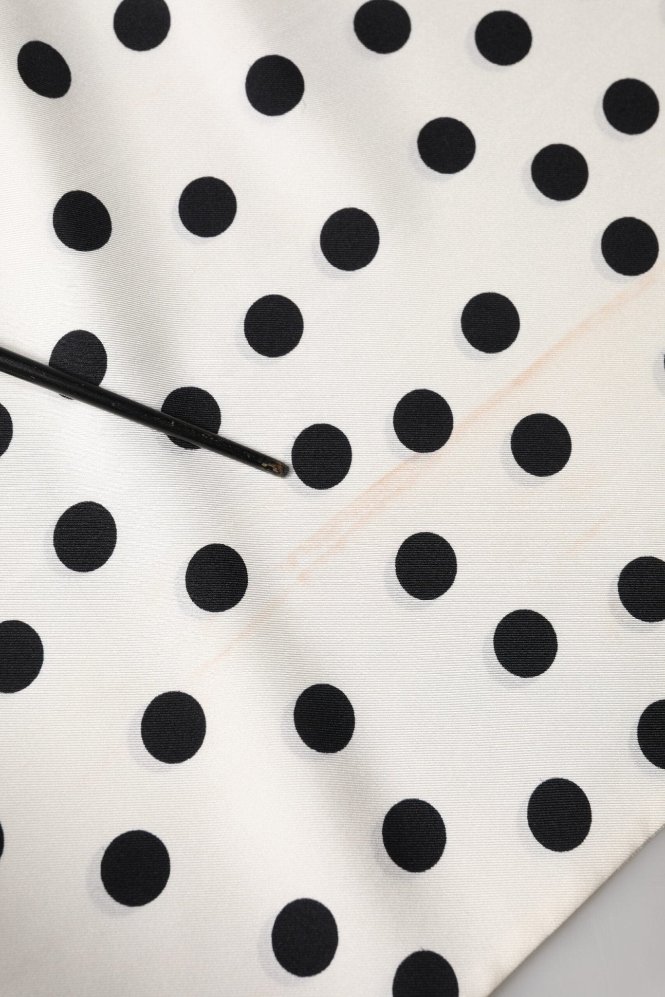 Dolce & Gabbana White Black Polka Dot Neck Wrap Foulard 165.5cmx32cm Scarf - RIMODA