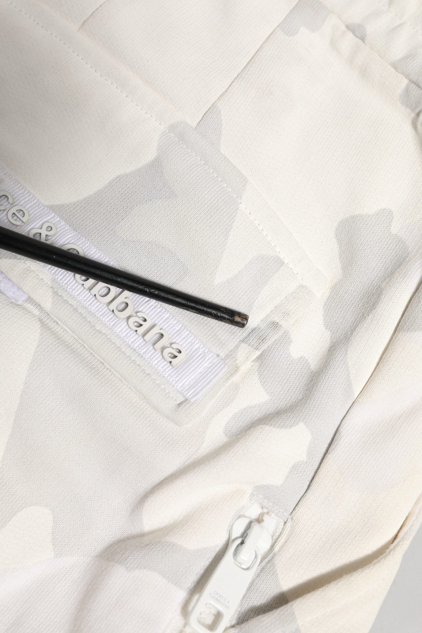 Dolce & Gabbana White Camouflage Cargo Jogger Sweatpants Pants - RIMODA