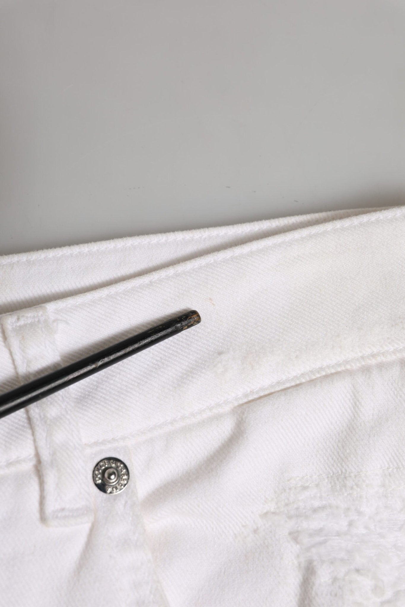 Dolce & Gabbana White Cotton Tattered BOYFRIEND Denim Jeans - RIMODA