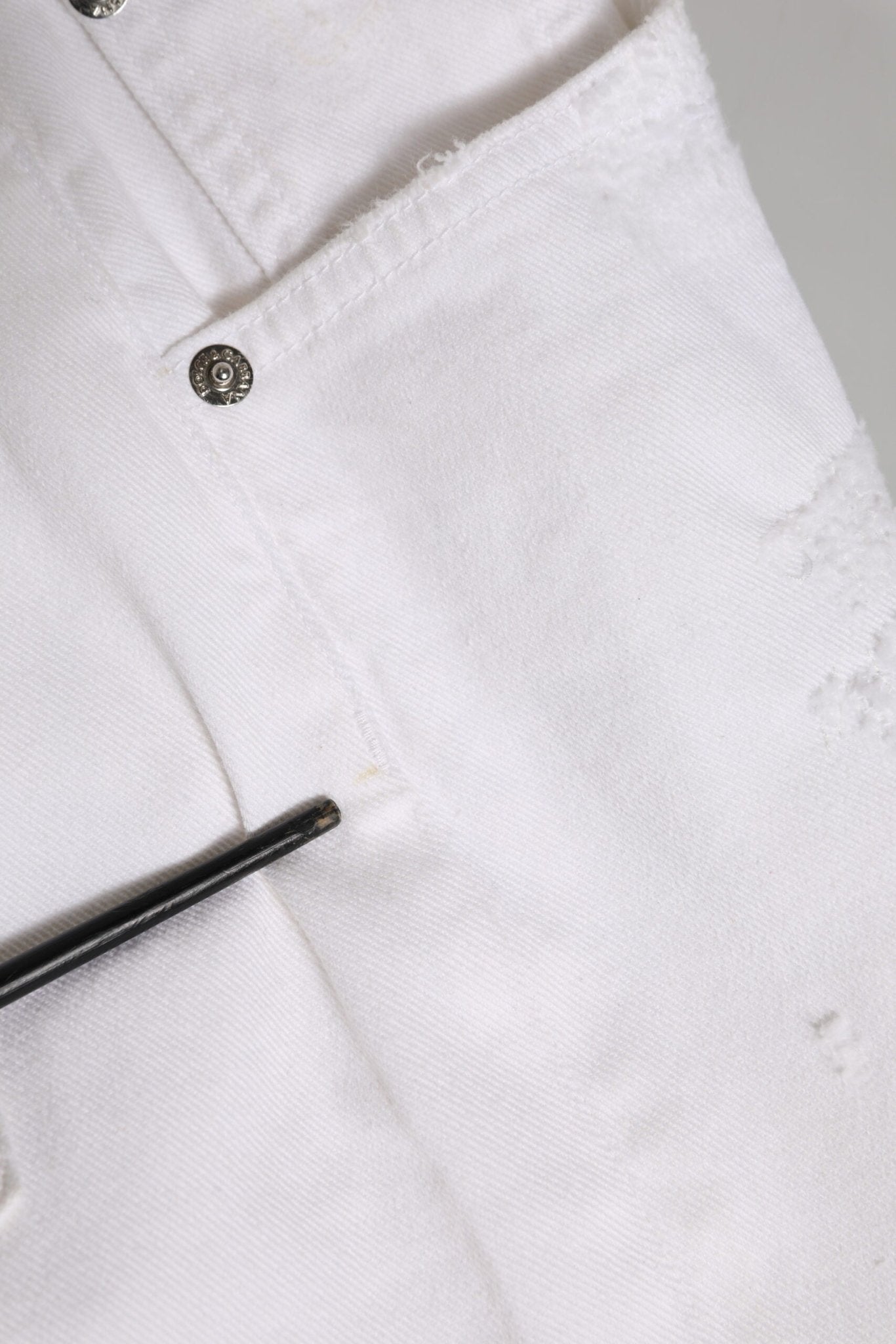 Dolce & Gabbana White Cotton Tattered BOYFRIEND Denim Jeans - RIMODA