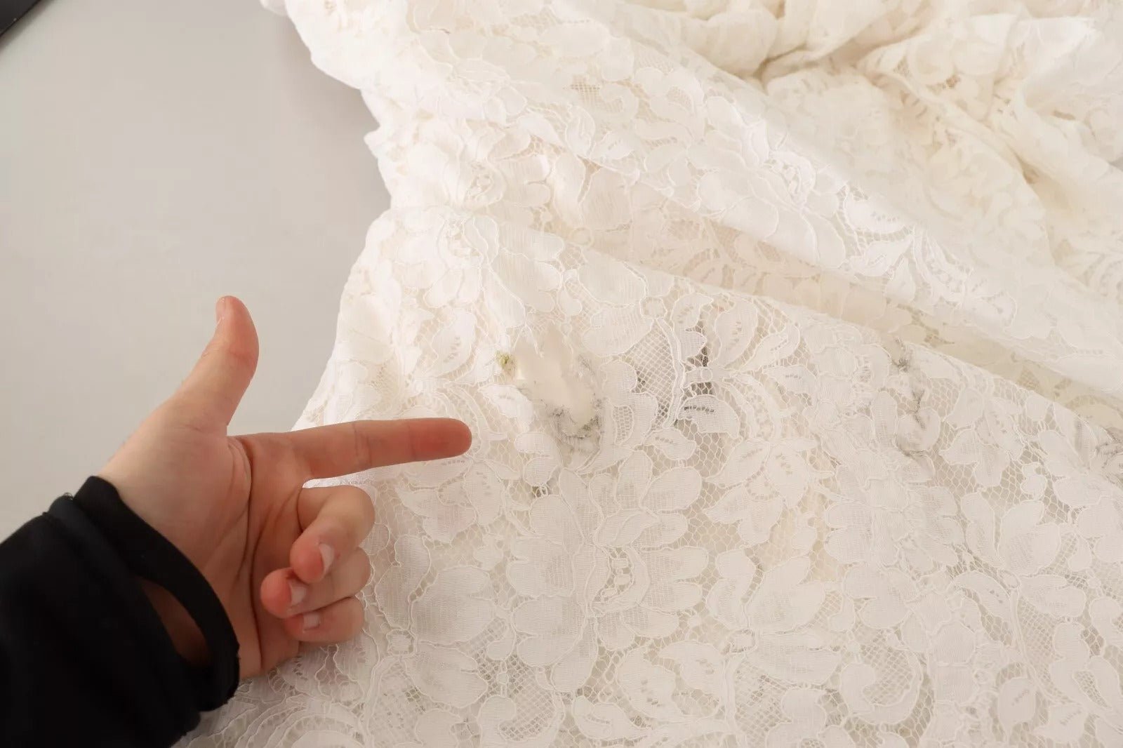 Dolce & Gabbana White Flower Lace Corsage Long Maxi Dress - RIMODA