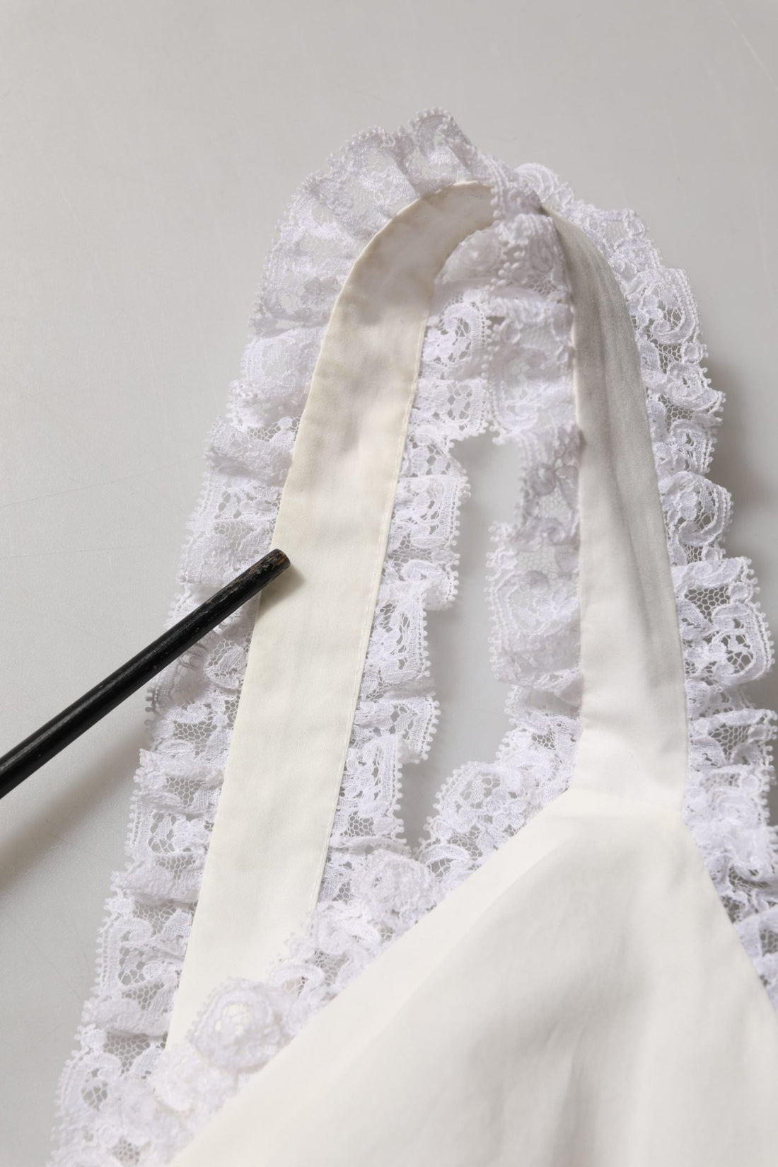 Dolce & Gabbana White Lace Trimmed Cotton Cropped Tank Top - RIMODA