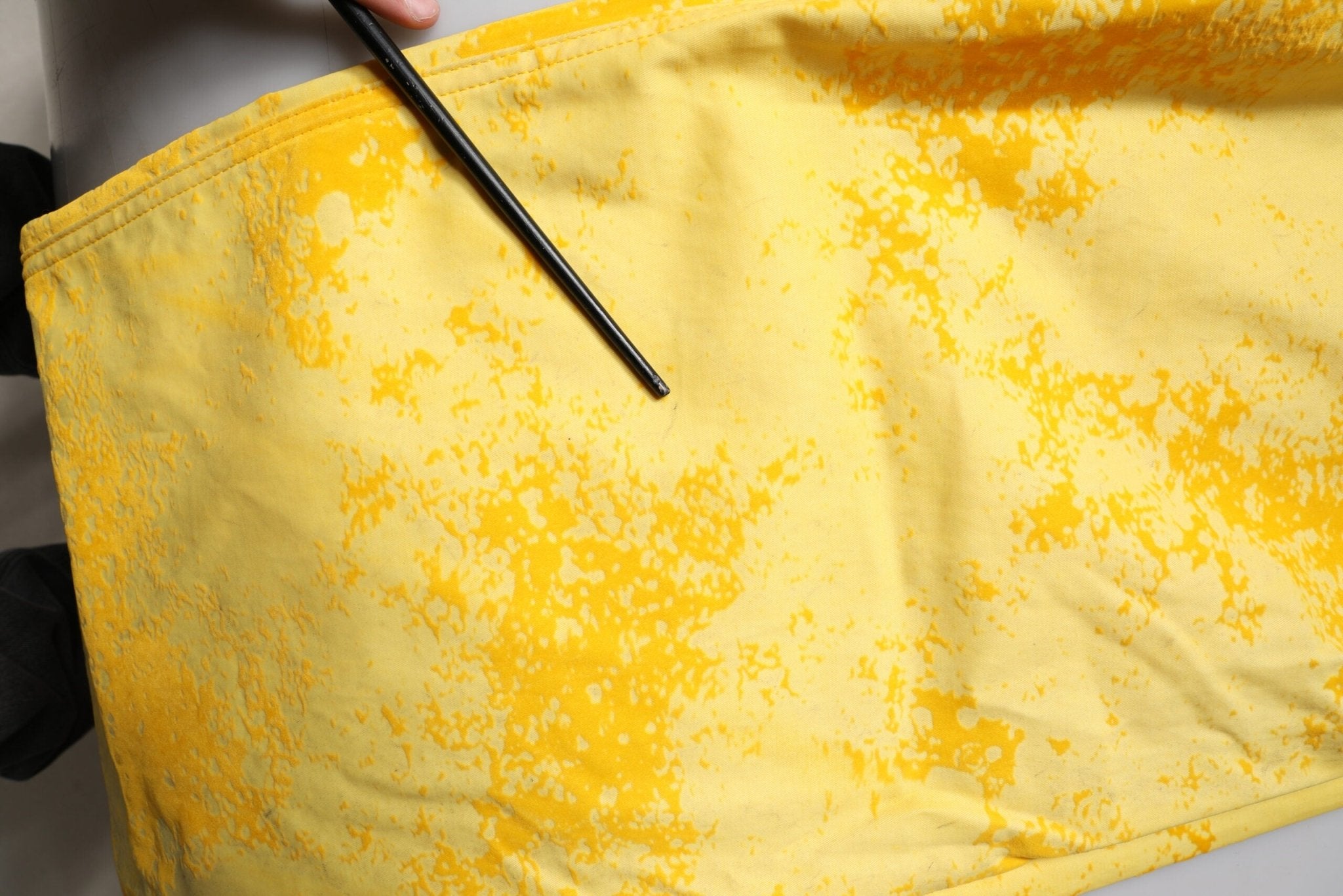 Dolce & Gabbana Yellow Tie Dye Cotton Straight Denim Jeans - RIMODA