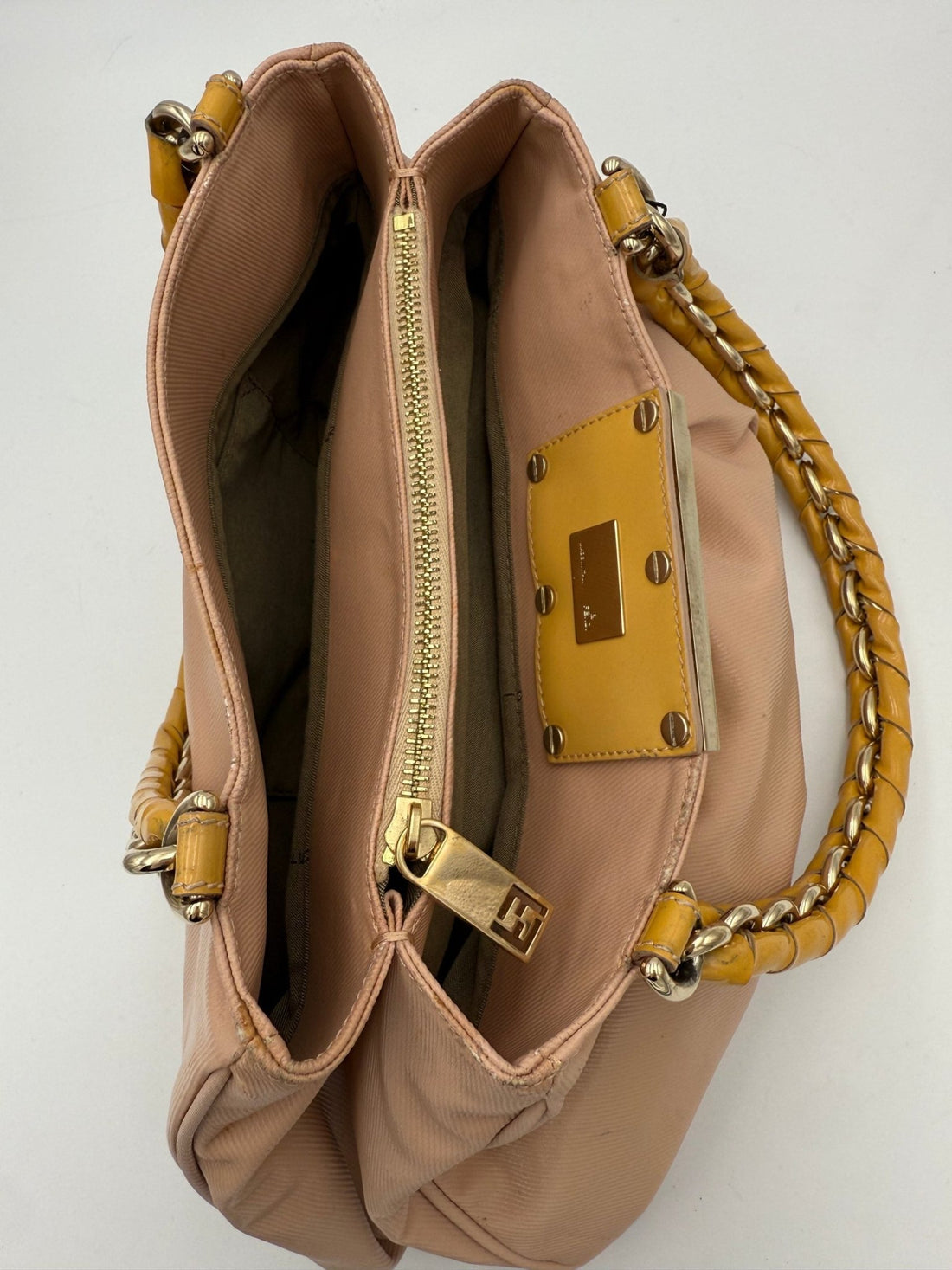 Fendi FENDI Mia Bag Handbag - RIMODA