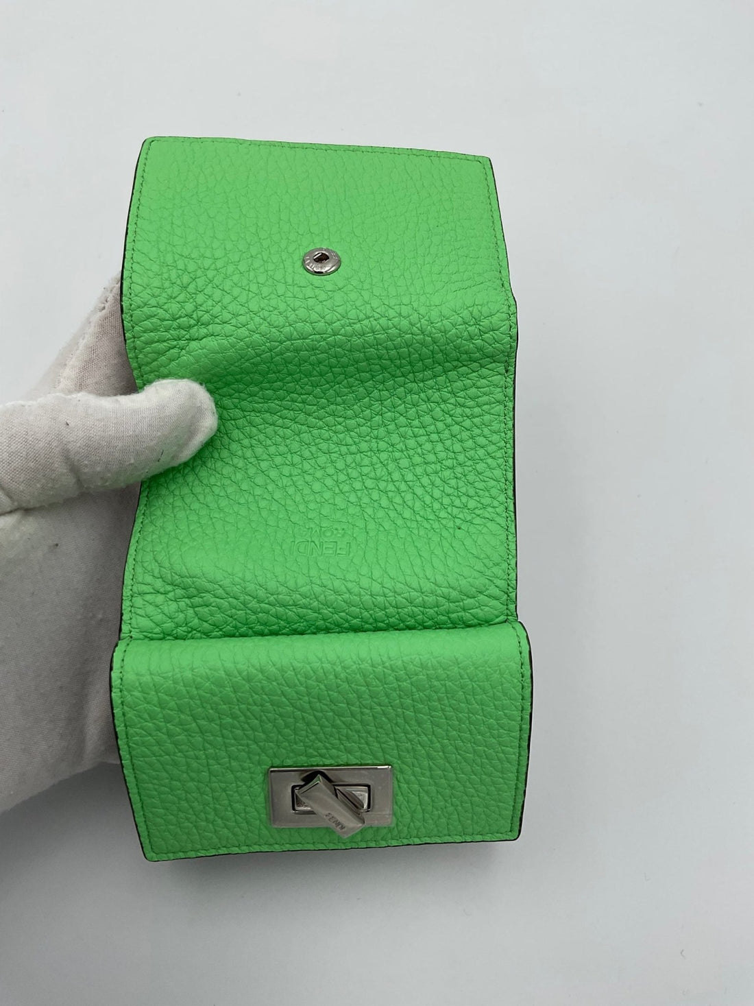 Fendi FENDI PEEKABOO Small Wallet - RIMODA