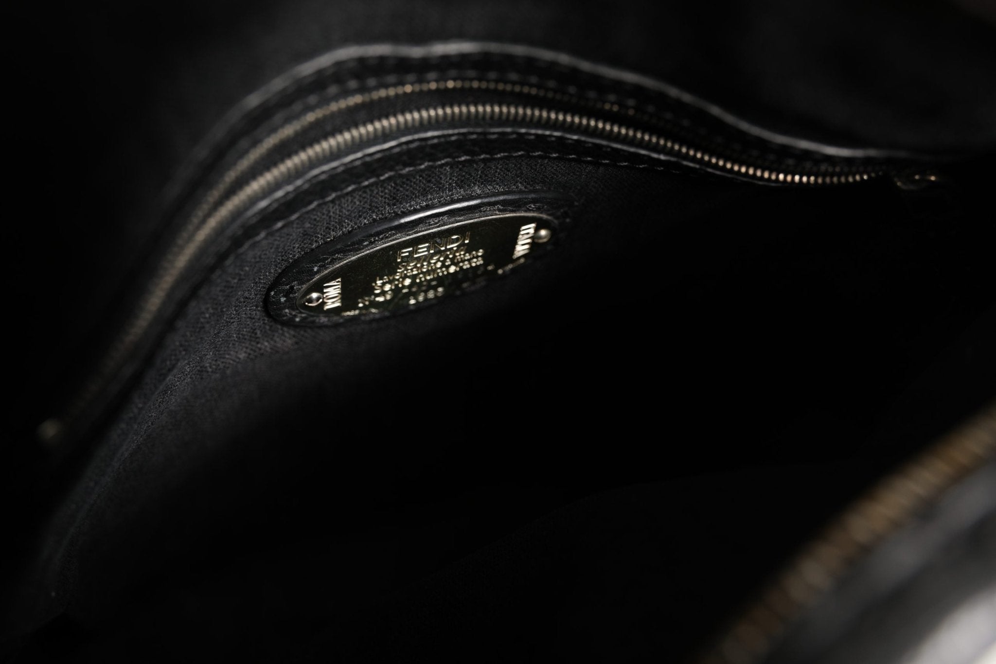 Fendi Selleria Leather Messenger Crossbody Bag - RIMODA