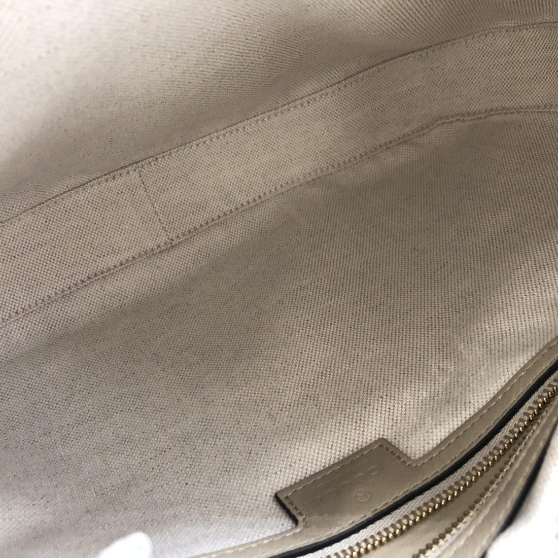 Gucci Aria Calfskin Web Large Attache Shoulder Bag Beige - RIMODA