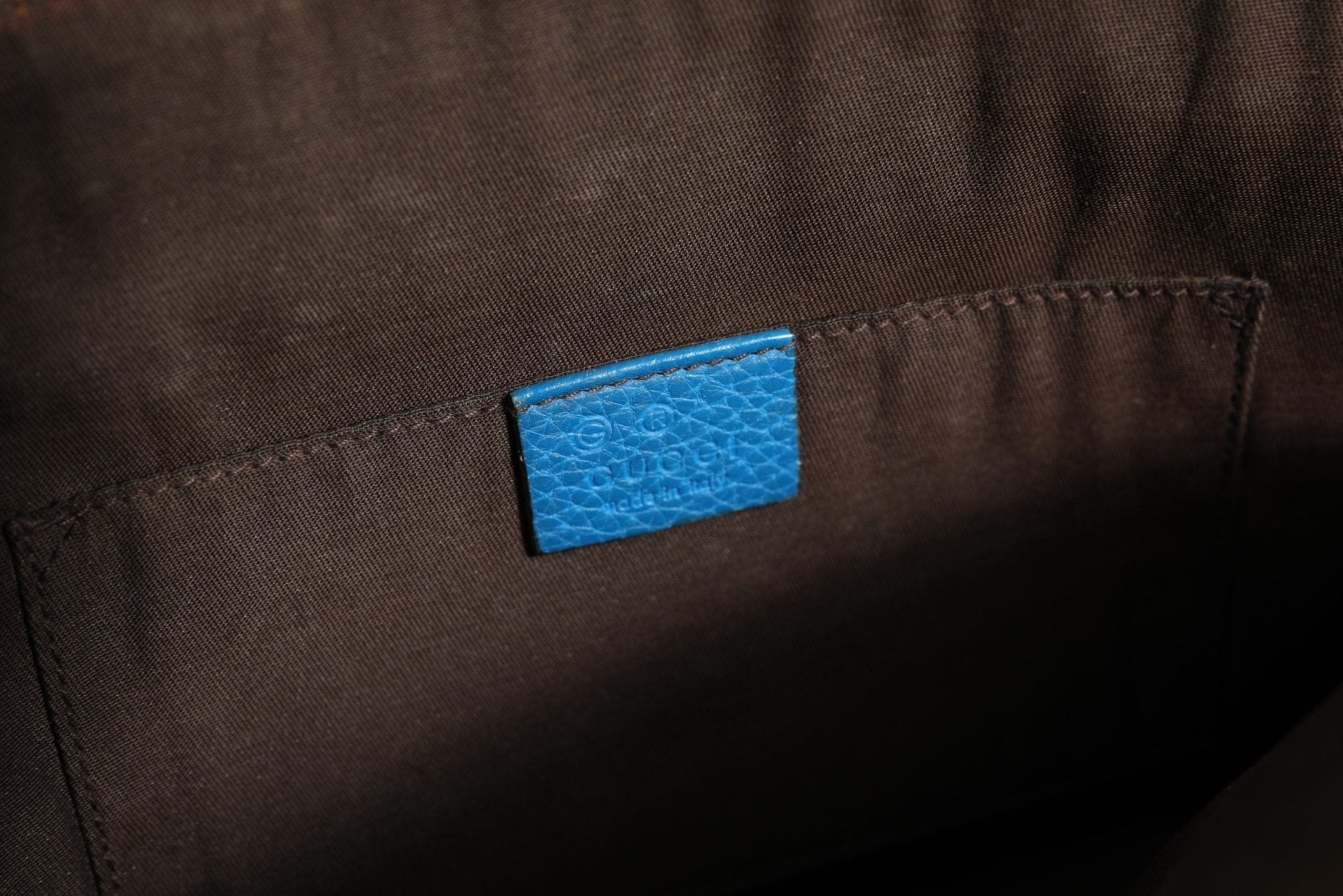 Gucci Blue Leather Dome Handbag - RIMODA