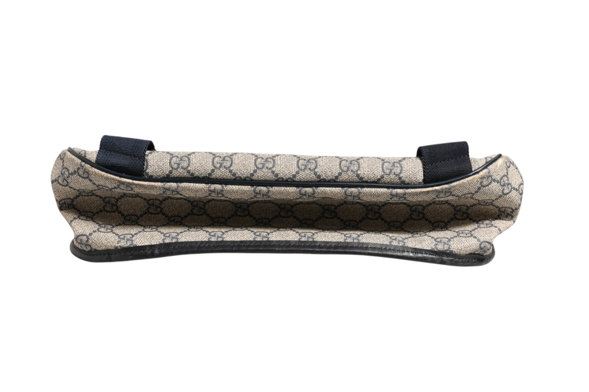 Gucci GG Supreme Messenger Bag - RIMODA