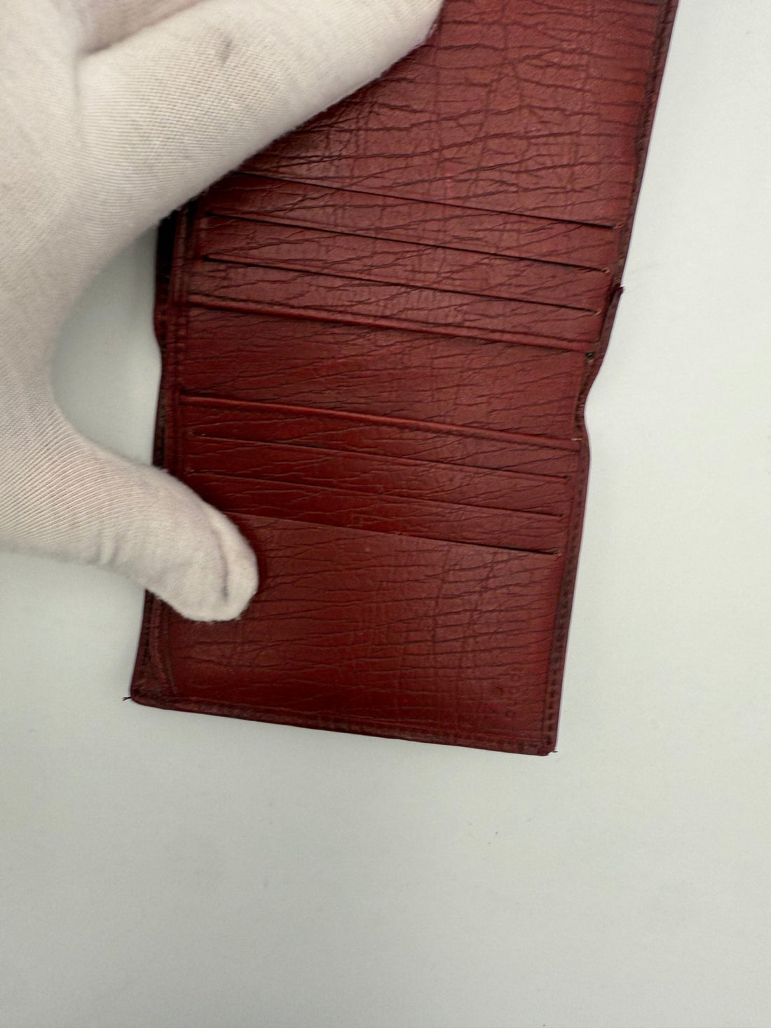 Gucci GUCCI GG Canvas Compact Wallet - RIMODA