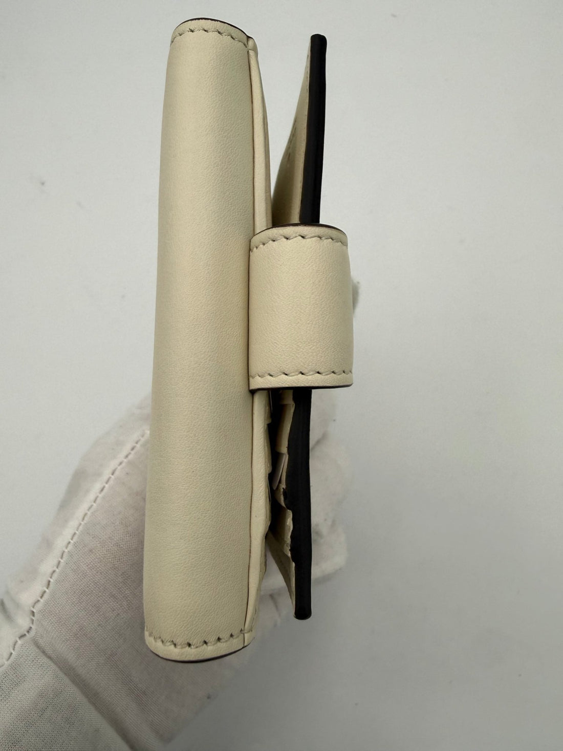 Gucci GUCCI GG Marmont Compact Wallet - RIMODA