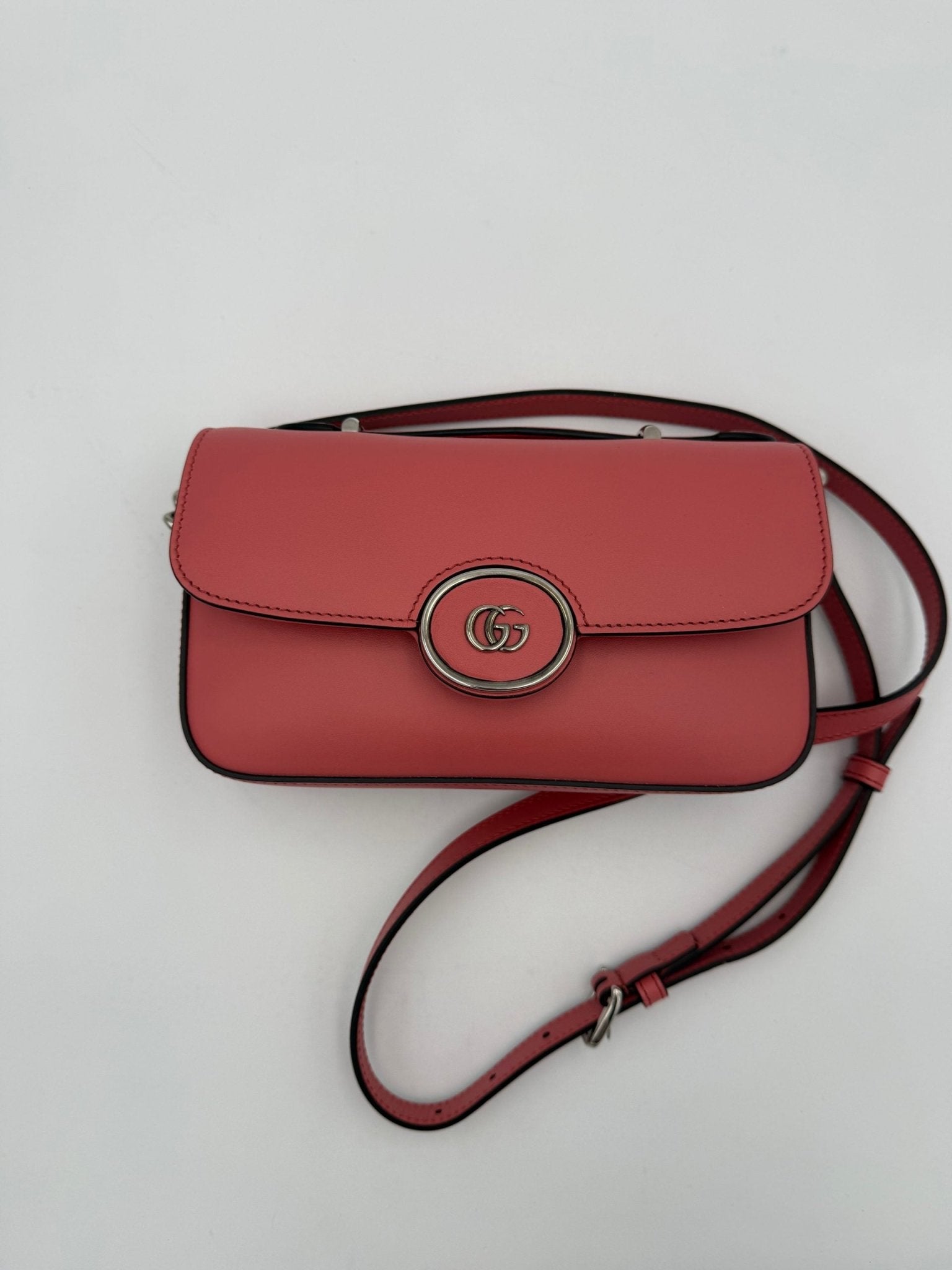 Gucci GUCCI GG Marmont in Leather Shoulder Bag - RIMODA