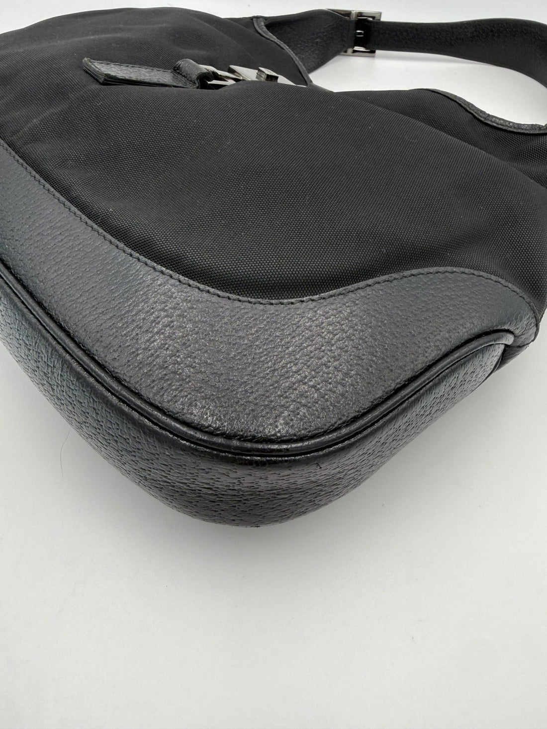 Gucci GUCCI JACKIE Leather and Canvas Handbag - RIMODA