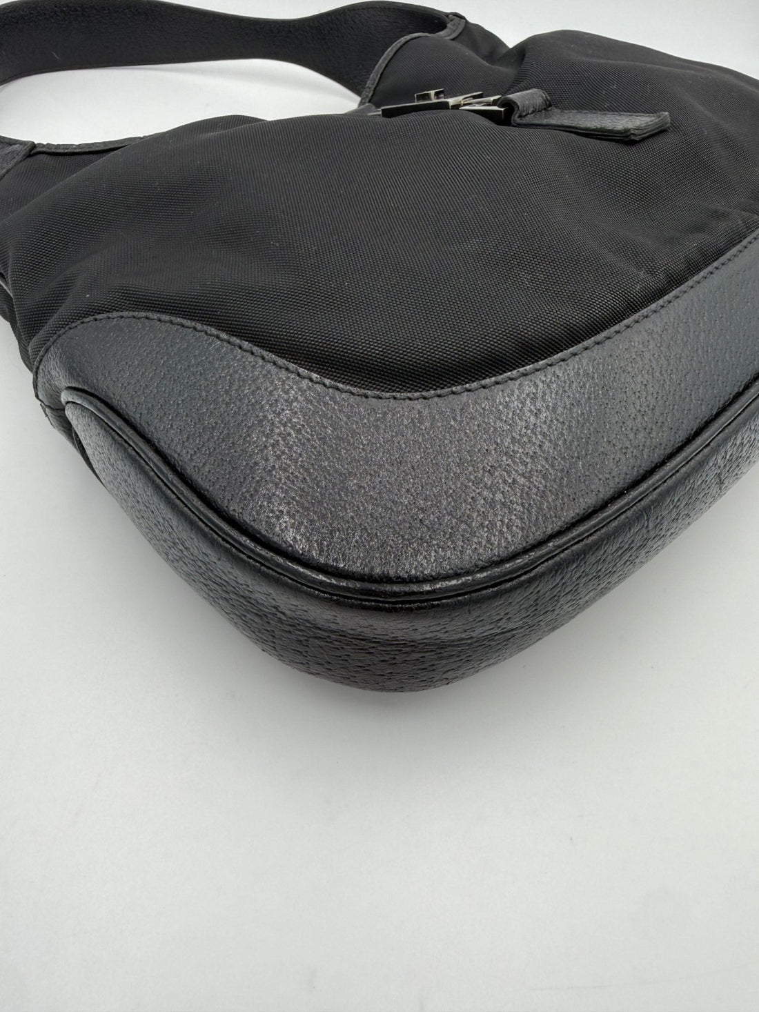 Gucci GUCCI JACKIE Leather and Canvas Handbag - RIMODA
